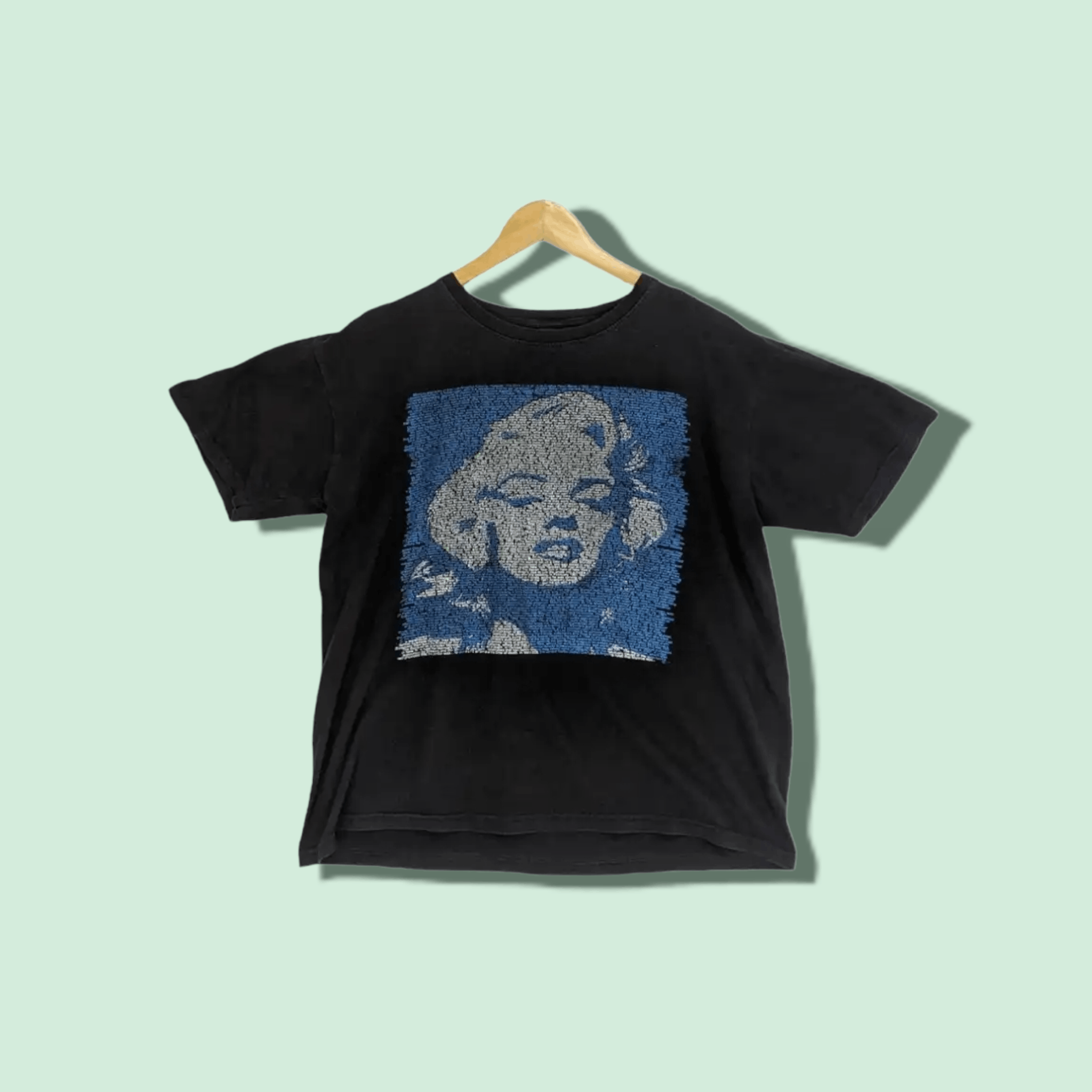 Vintage Vintage 2000's MARILYN MONROE Full Print Image T-Shirt Size US L / EU 52-54 / 3 - 1 Thumbnail