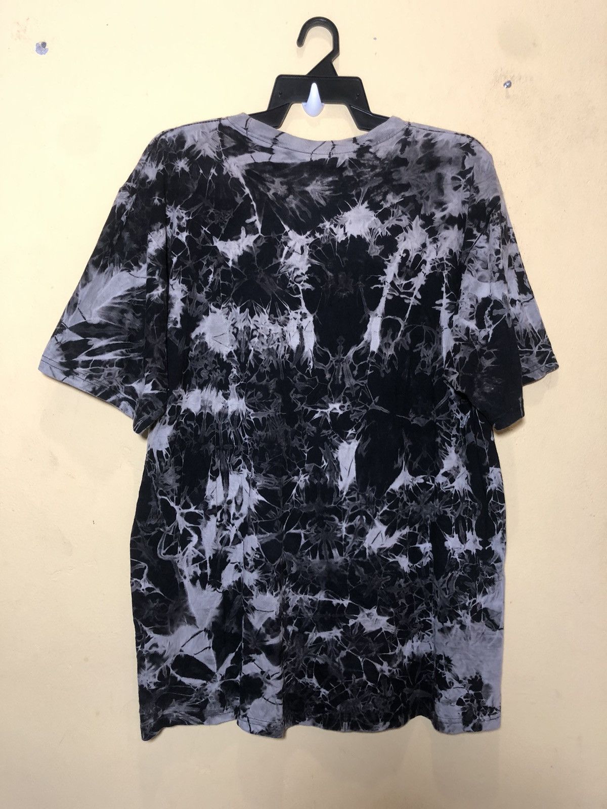 Other Animal tee Elephants THAILAND size L Size US L / EU 52-54 / 3 - 2 Thumbnail