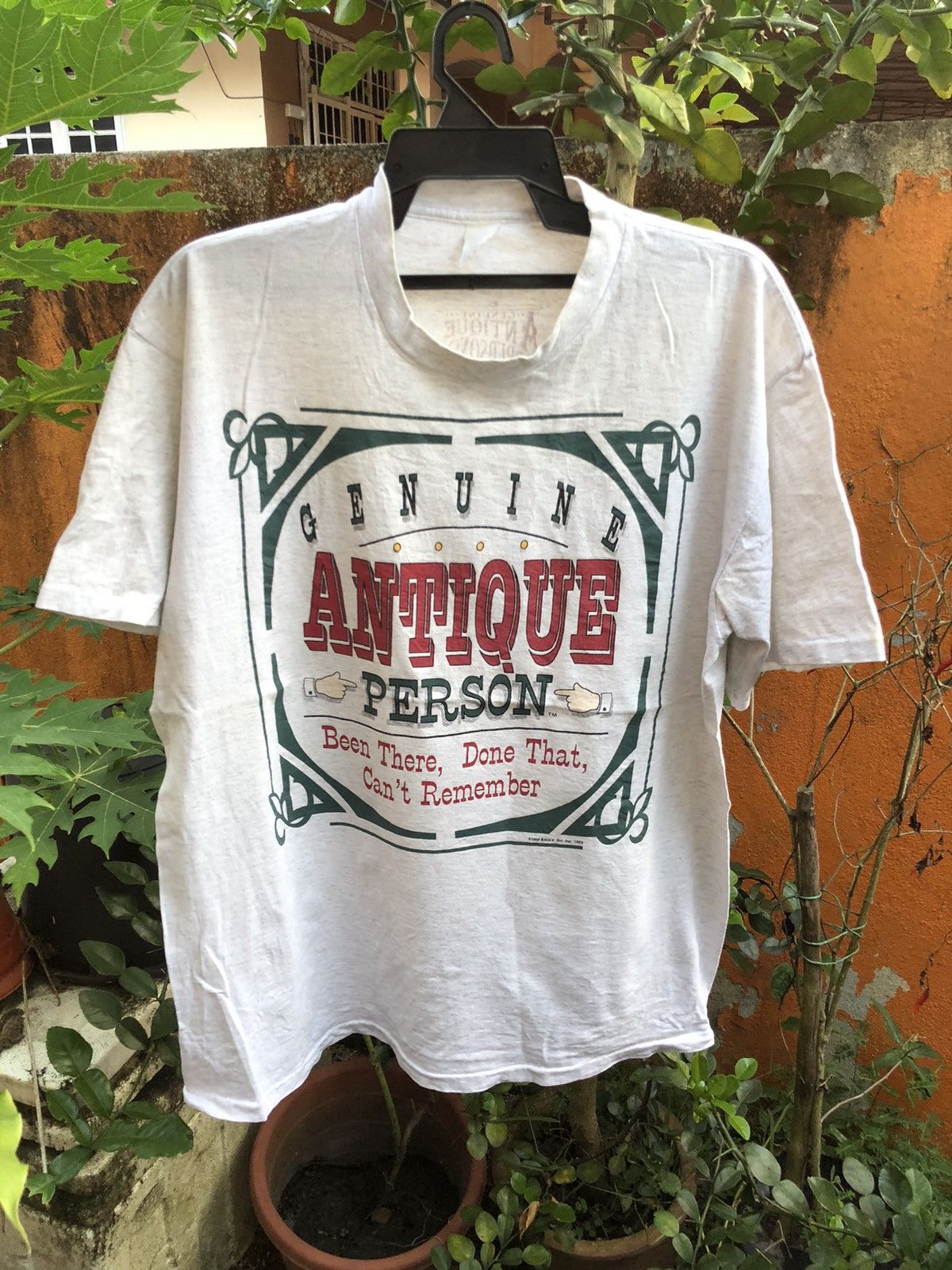 Vintage Vintage 90s GENUINE ANTIQUE PERSON tee Size US XL / EU 56 / 4 - 1 Thumbnail