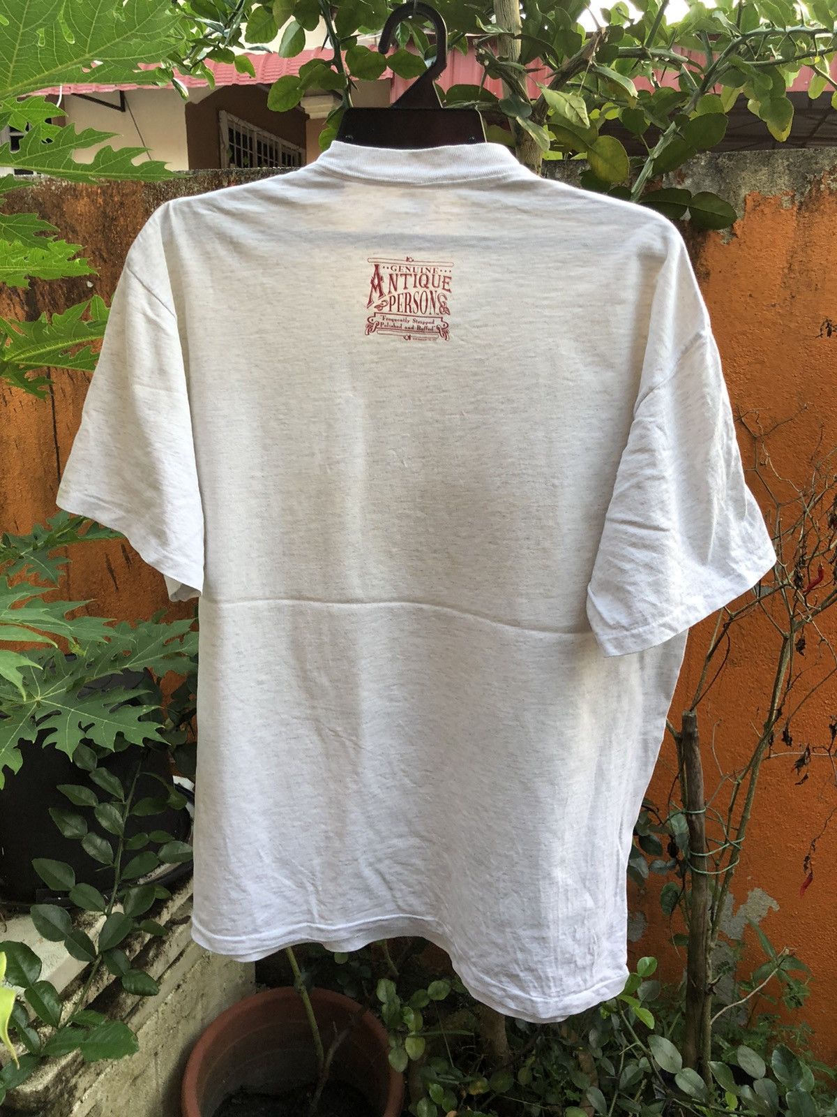 Vintage Vintage 90s GENUINE ANTIQUE PERSON tee Size US XL / EU 56 / 4 - 2 Thumbnail