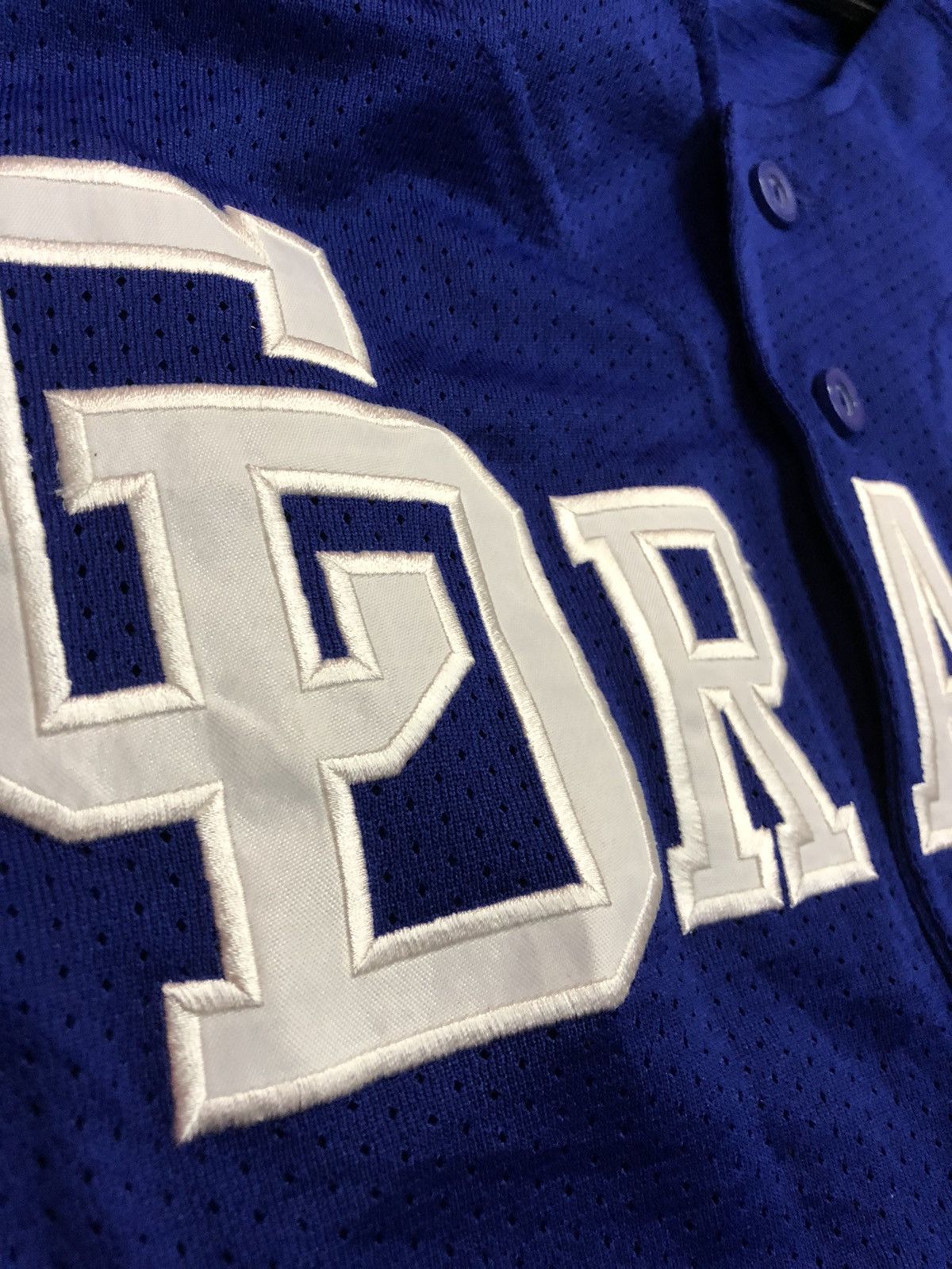 Mizuno Vintage 2004 Chunichi Dragons home Baseball Central Leugue Size US M / EU 48-50 / 2 - 5 Thumbnail