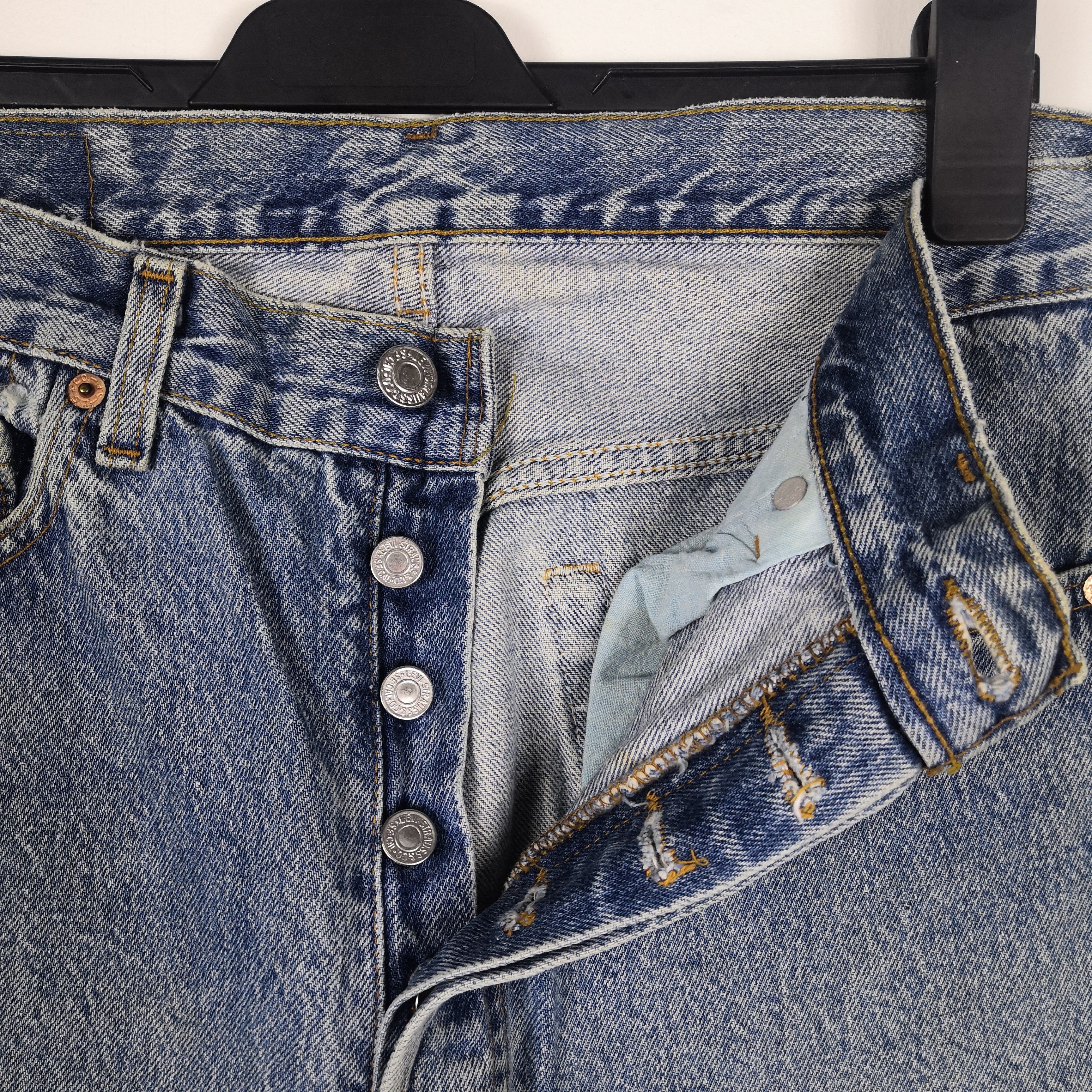 Levi's Vintage Levis 501 Jeans Blue Dirty Levi's Denim Pants Size US 32 / EU 48 - 6 Thumbnail