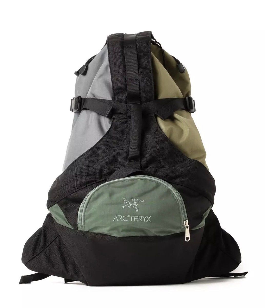 image of Arcteryx X Beams Sebring Crazy Pattern Backpack Japan, Men's