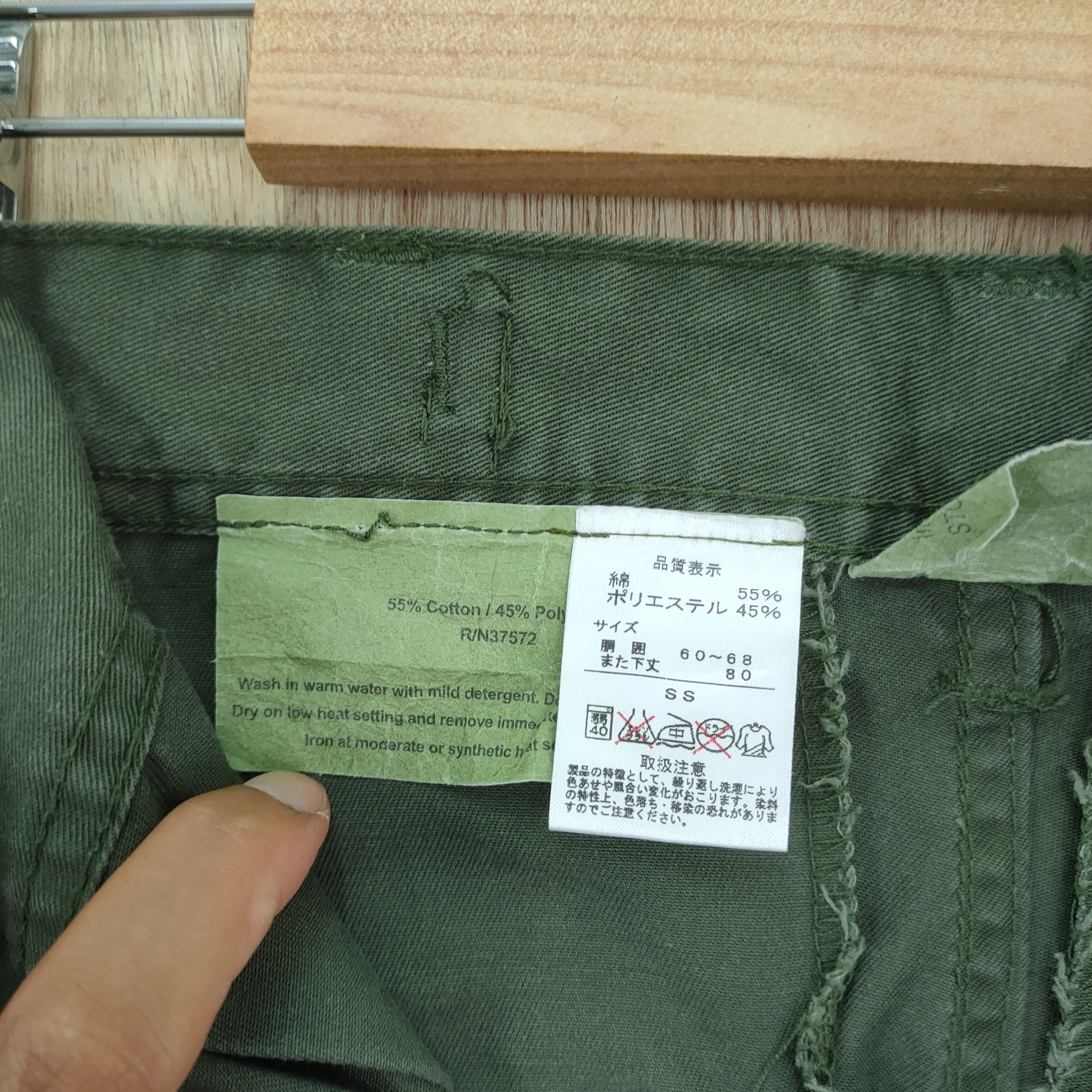 Japanese Brand VINTAGE MILITARY 8 POCKET CARGO PANTS Size US 26 / EU 42 - 8 Thumbnail