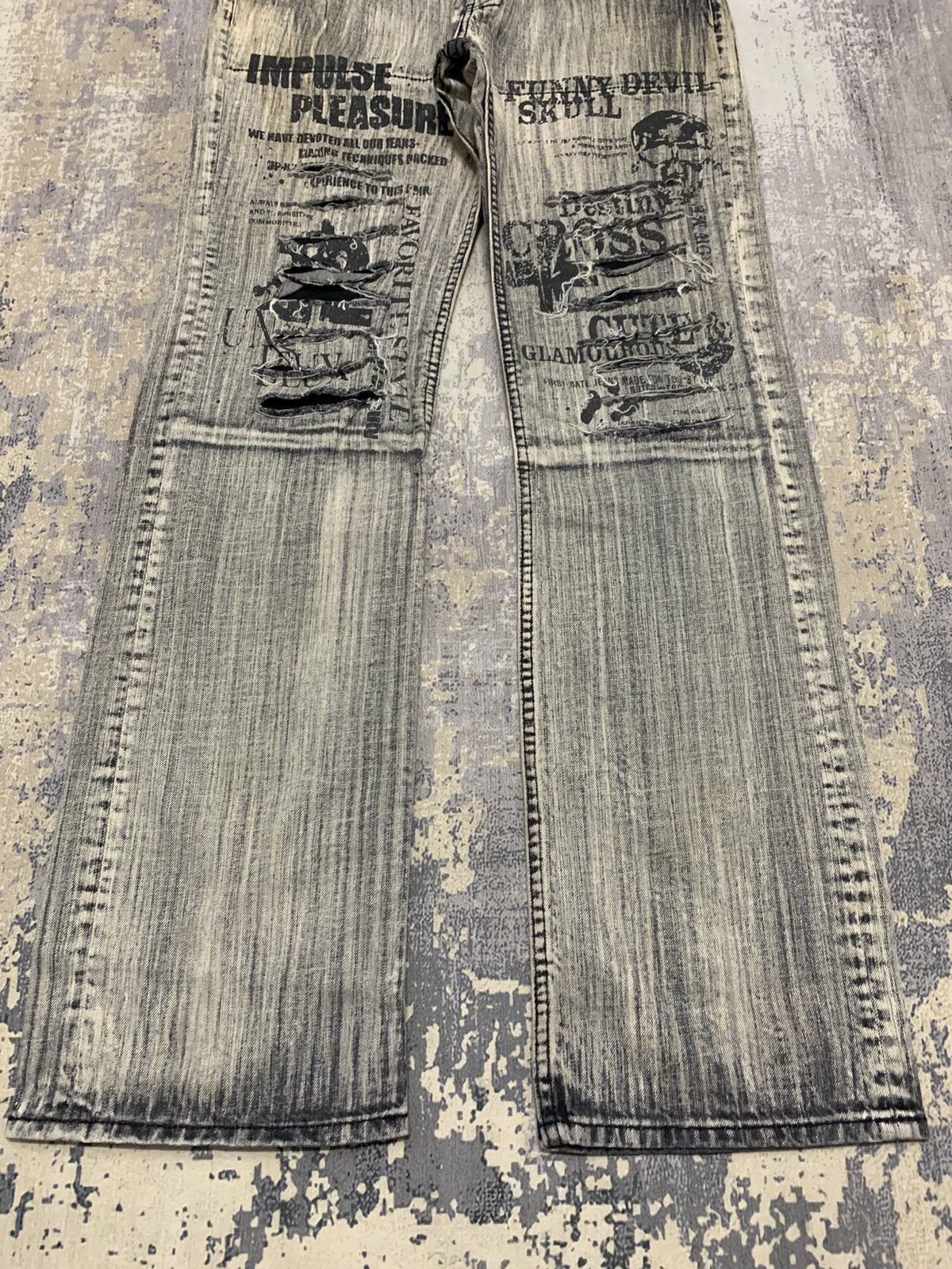 Hysteric Glamour Japanese Brand Ripped Denim Gothic Y2K Jeans 33x32 Size US 33 - 4 Thumbnail