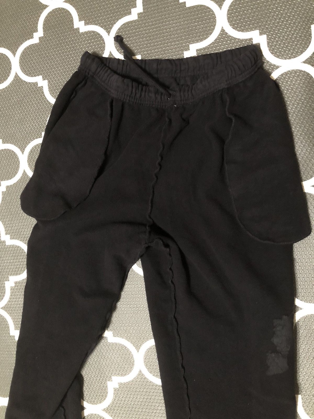 Kanye West AWGE Kanye West Jesus Is King Cross Sweatpants Size US 34 / EU 50 - 6 Thumbnail