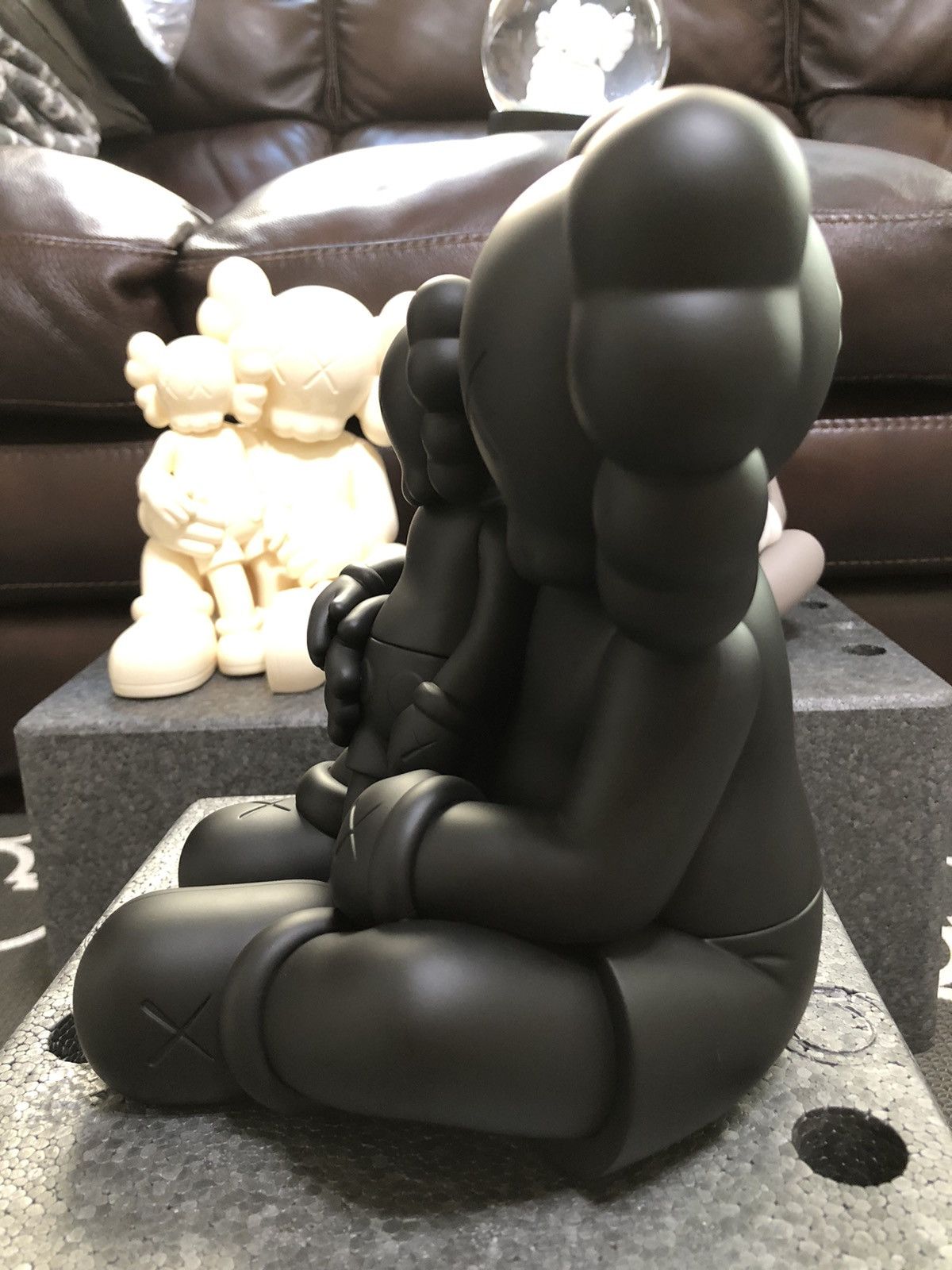 Kaws Kaws Holiday Changbai Mountain Vinyl Figure Black Size ONE SIZE - 4 Thumbnail