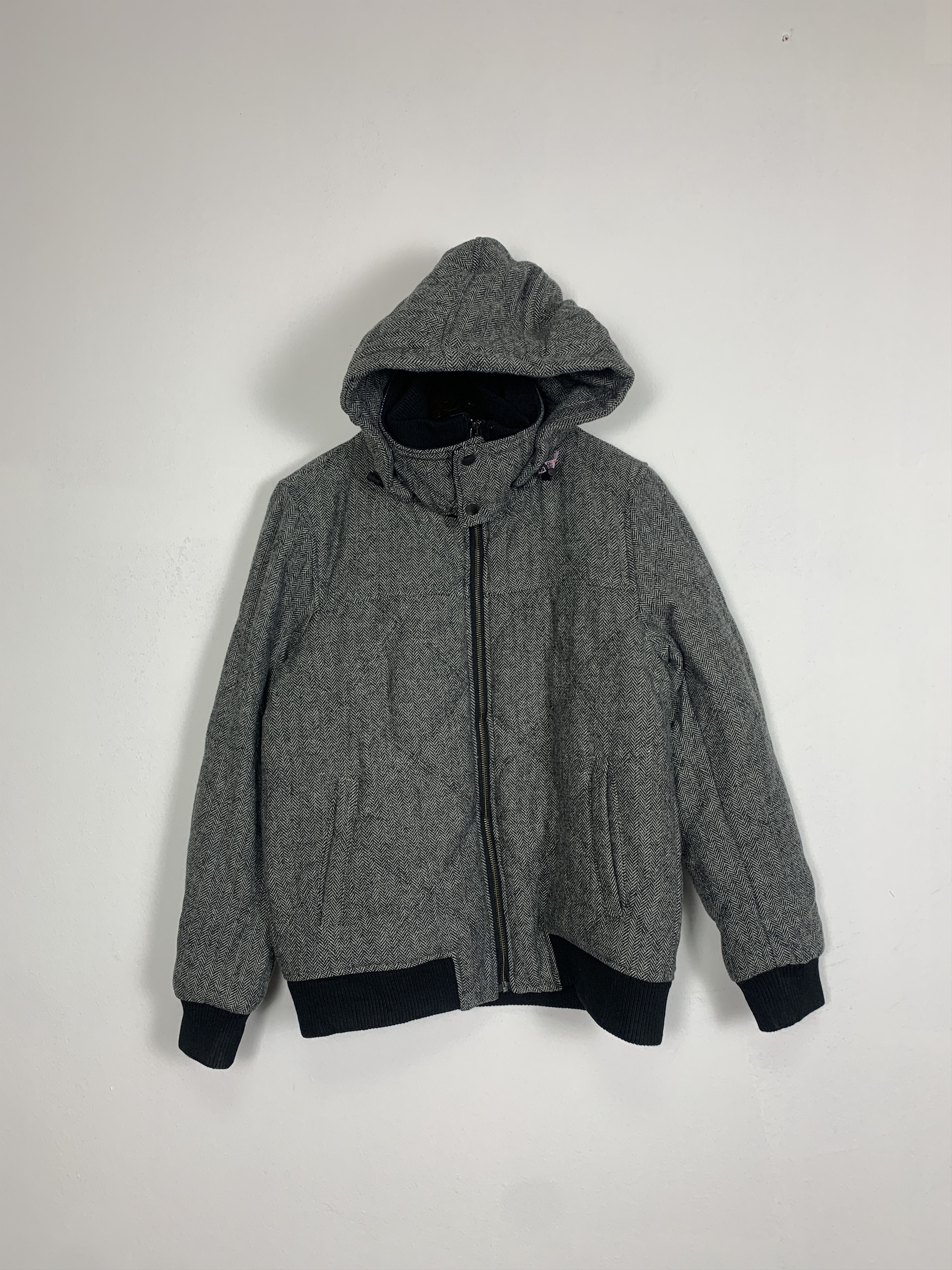 Japanese Brand Vintage Japanese Brand Hoodie Zip Up Jacket J0861 Size US S / EU 44-46 / 1 - 1 Thumbnail