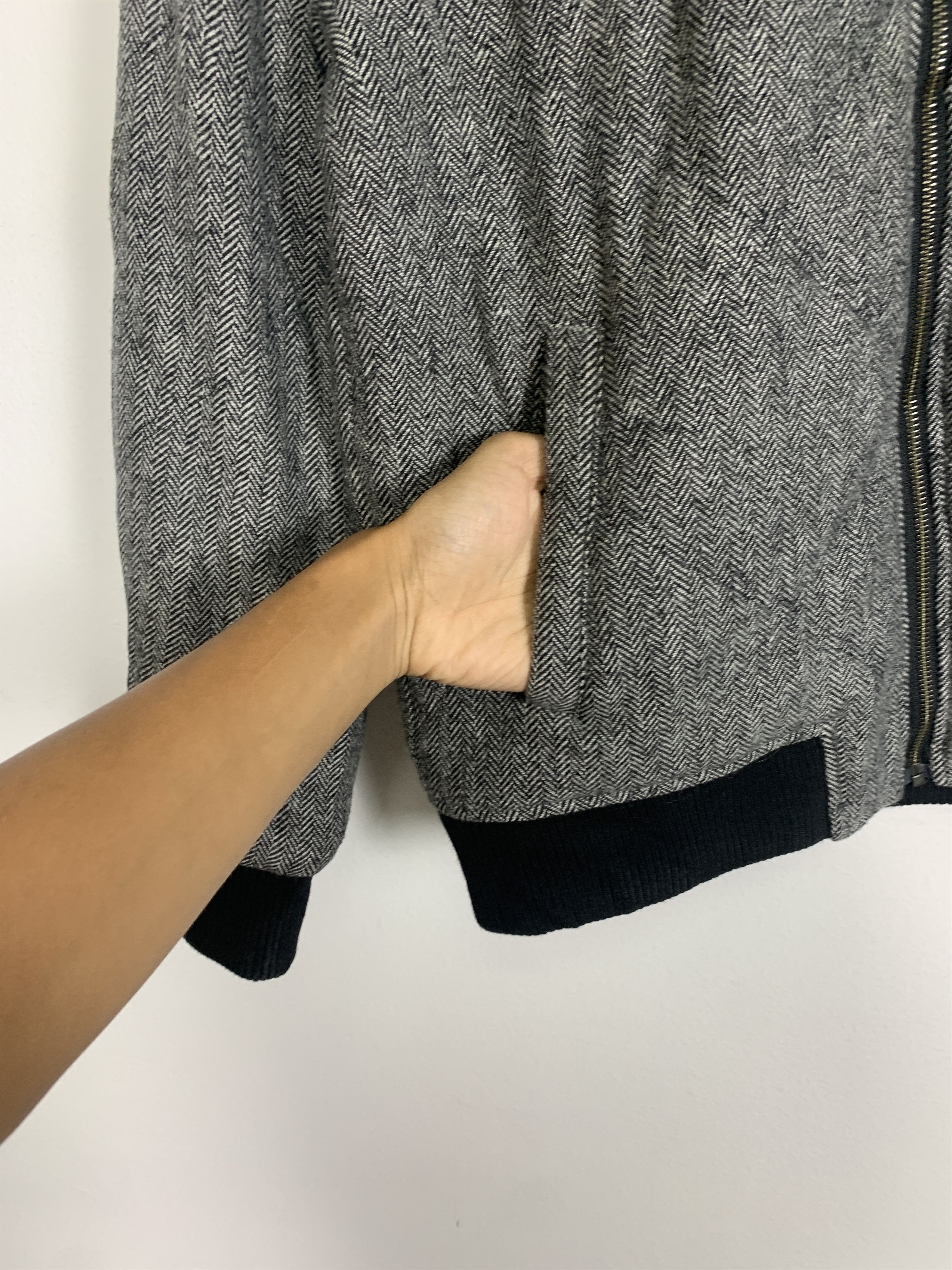 Japanese Brand Vintage Japanese Brand Hoodie Zip Up Jacket J0861 Size US S / EU 44-46 / 1 - 8 Thumbnail