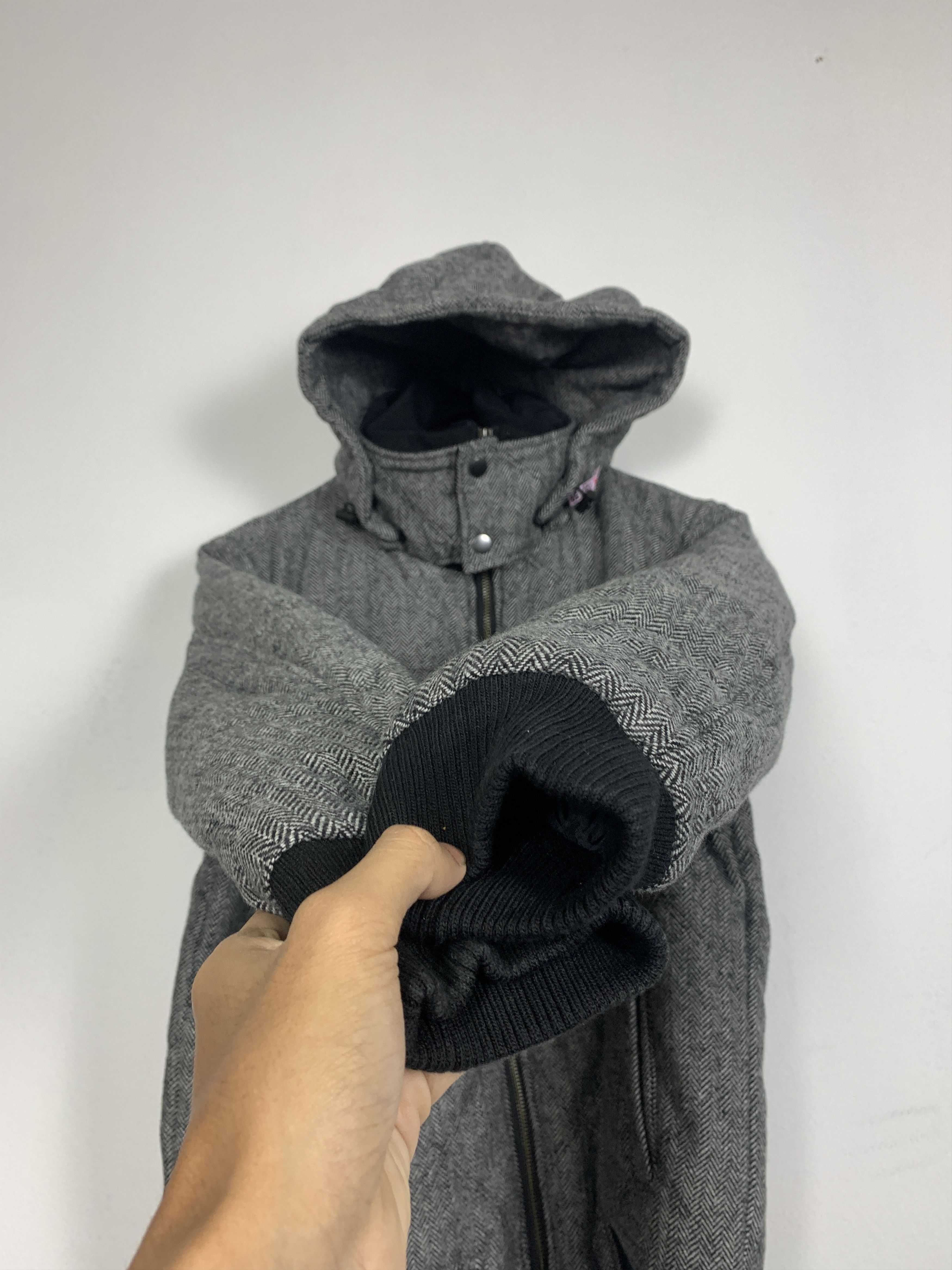 Japanese Brand Vintage Japanese Brand Hoodie Zip Up Jacket J0861 Size US S / EU 44-46 / 1 - 9 Thumbnail