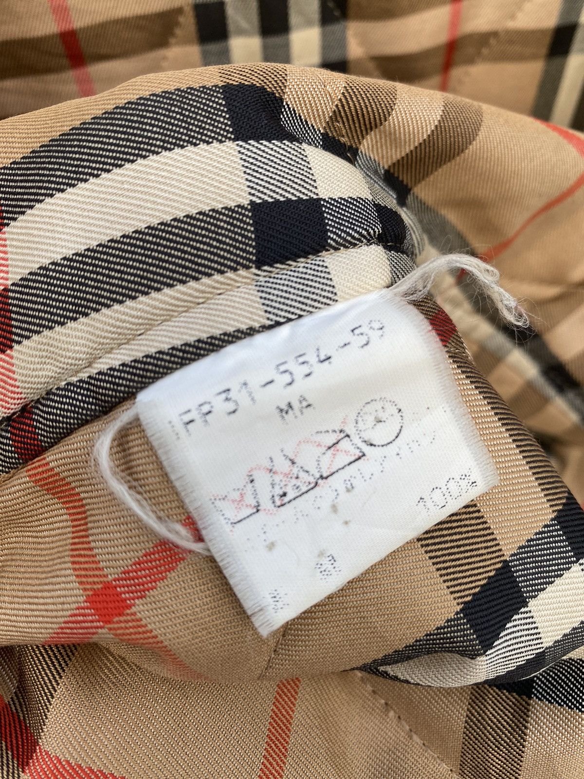 Burberry Burberrys' Nova Check Liner Quilted Jacket Size US M / EU 48-50 / 2 - 7 Thumbnail