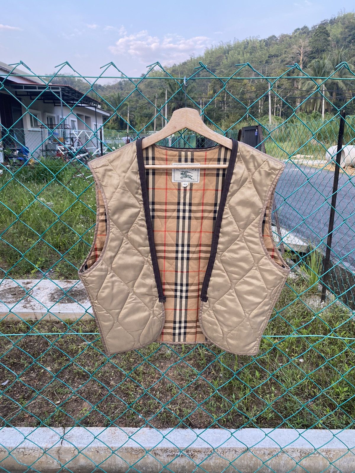 Burberry Burberrys' Nova Check Liner Quilted Jacket Size US M / EU 48-50 / 2 - 2 Thumbnail