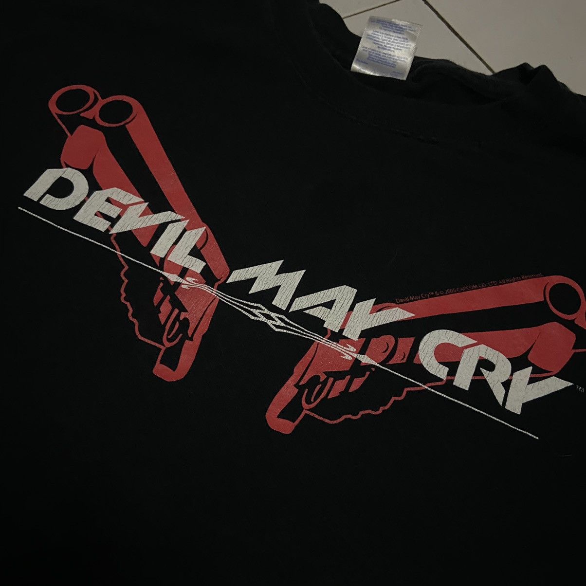 Japanese Brand Vintage Devil May Cry Tshirt 2005 Size US L / EU 52-54 / 3 - 2 Thumbnail