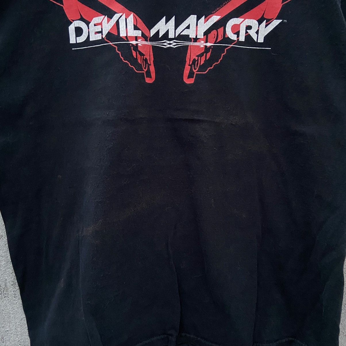 Japanese Brand Vintage Devil May Cry Tshirt 2005 Size US L / EU 52-54 / 3 - 4 Thumbnail