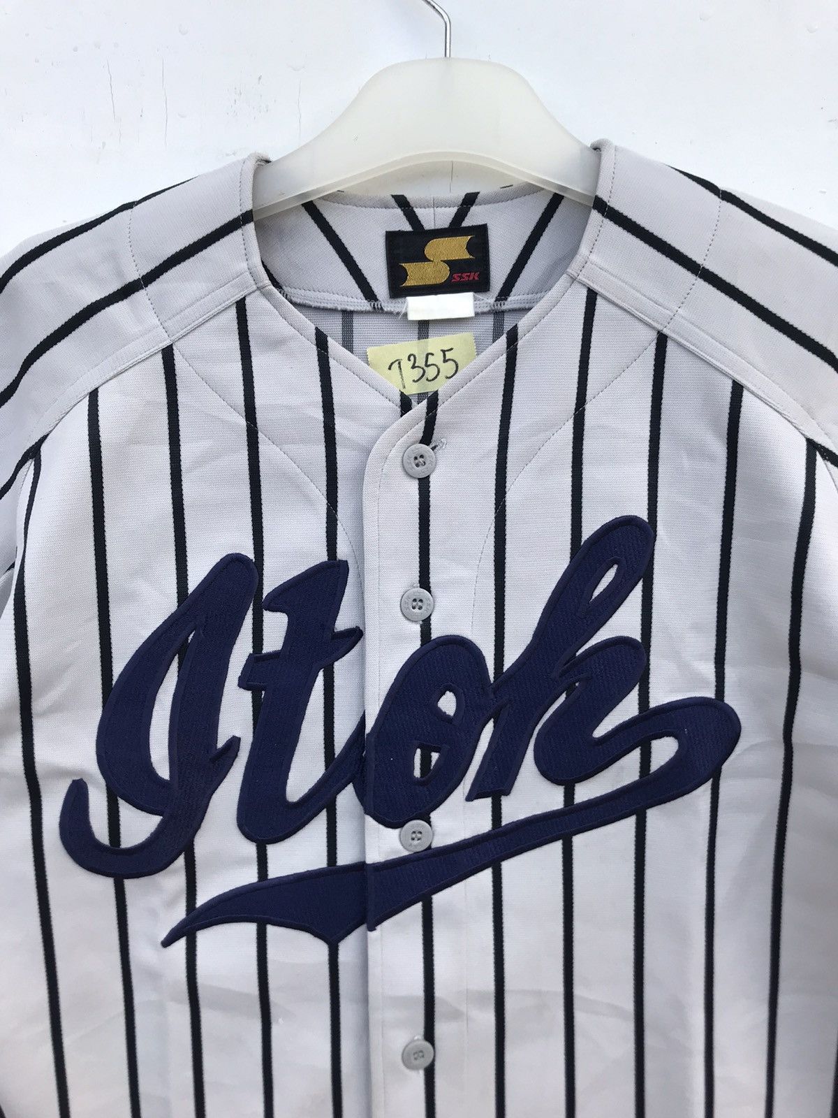 MLB Vintage Itoh Japan Baseball Jersey Size US M / EU 48-50 / 2 - 3 Thumbnail