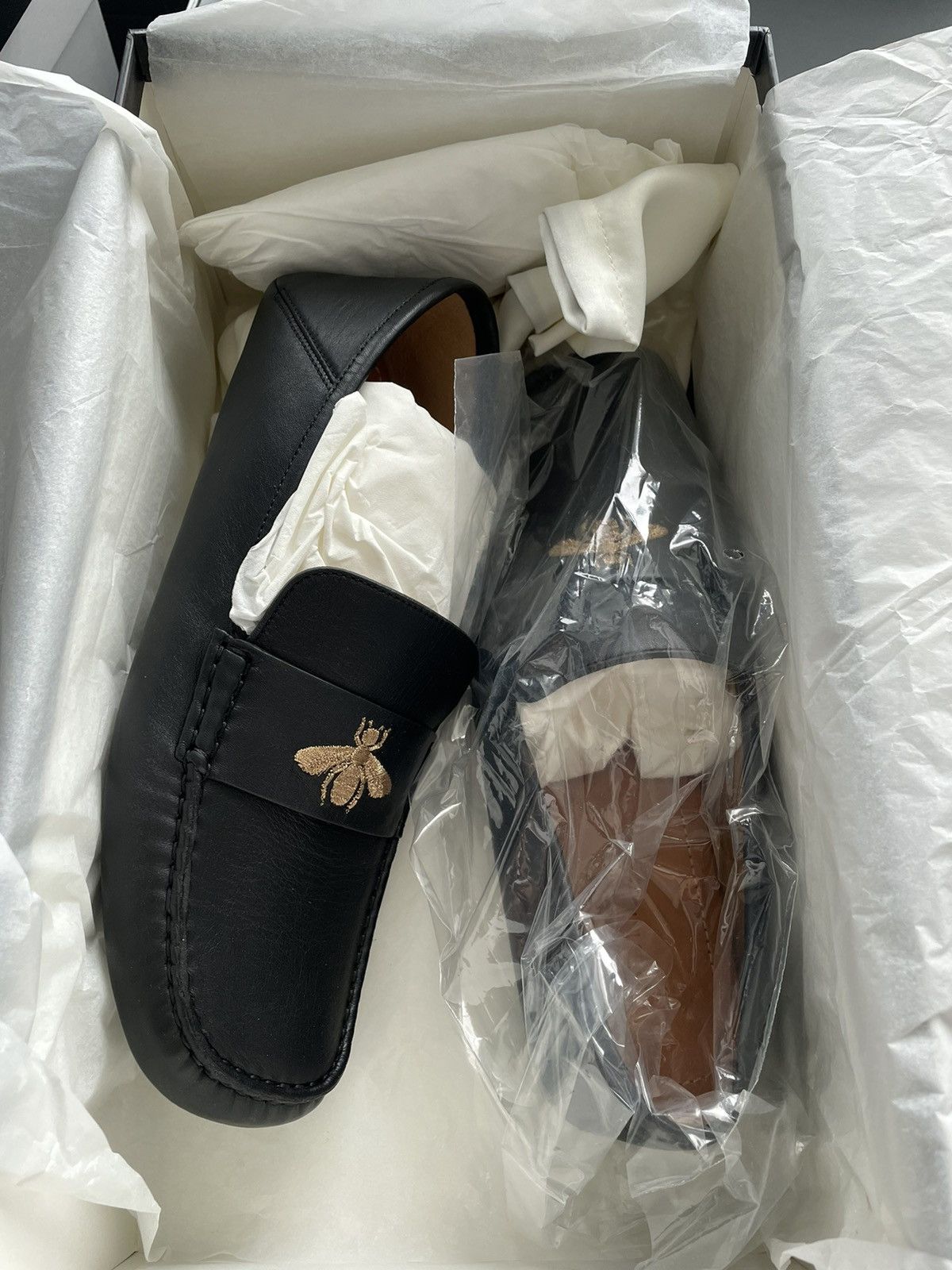 Gucci Rare Iconic Brand New Runway Velvety Bee Leather Loafer Shoe Size US 9 / EU 42 - 10 Thumbnail