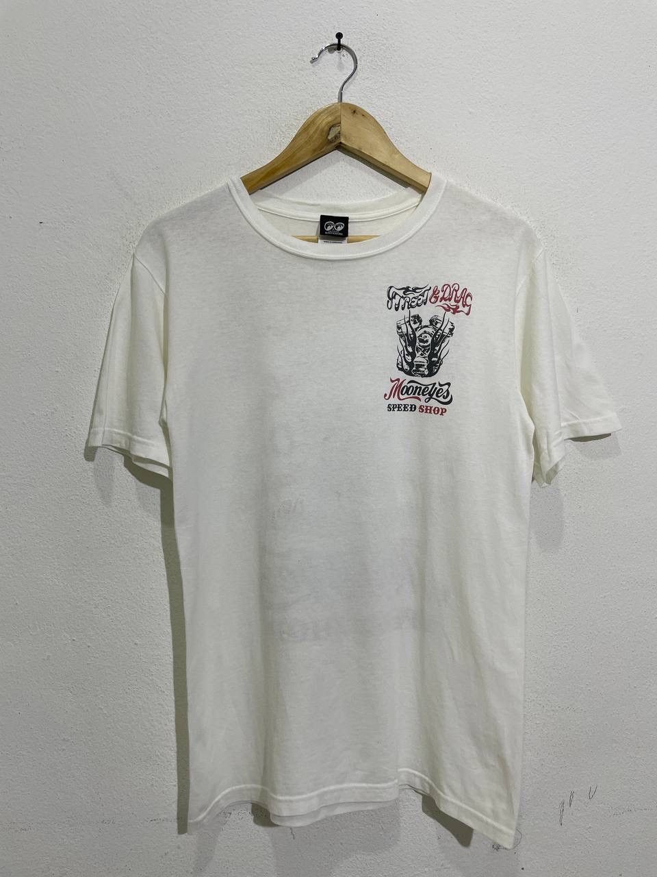 Vintage Vintage Mooneyes Drag Custom Racing California Tshirt Size US S / EU 44-46 / 1 - 2 Thumbnail