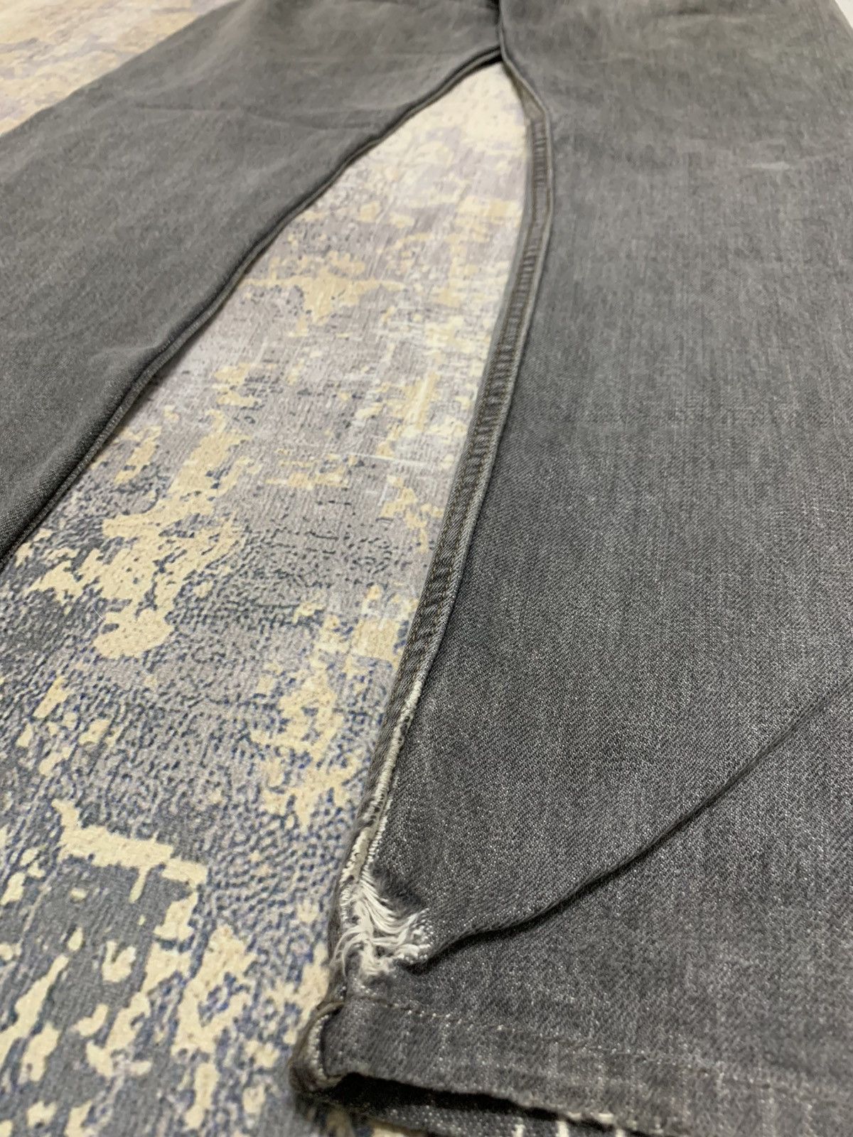 Levi's Vintage Levi’s 501 Jeans Distressed Denim W29x31.5 Size US 29 - 6 Thumbnail