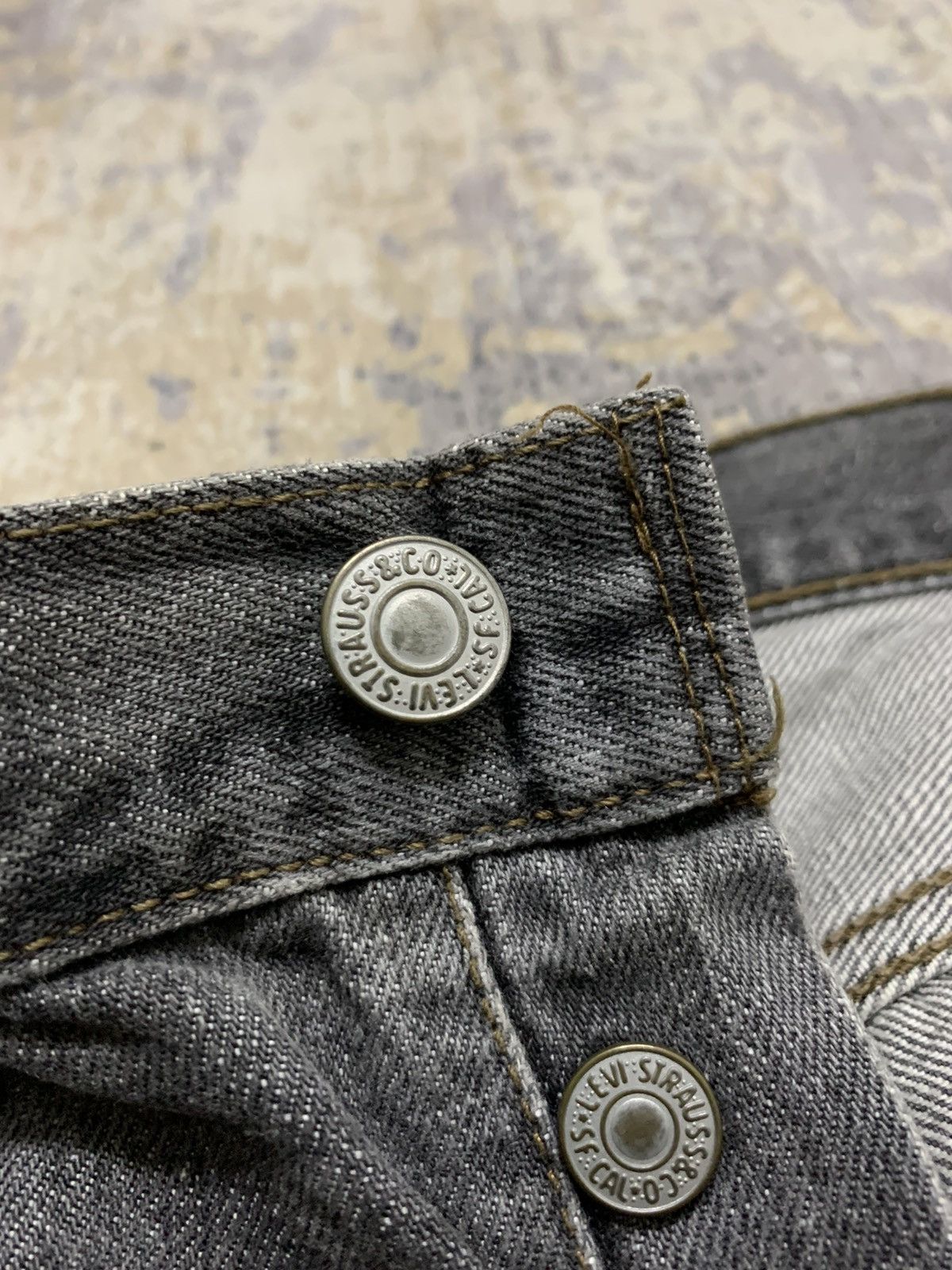Levi's Vintage Levi’s 501 Jeans Distressed Denim W29x31.5 Size US 29 - 7 Thumbnail