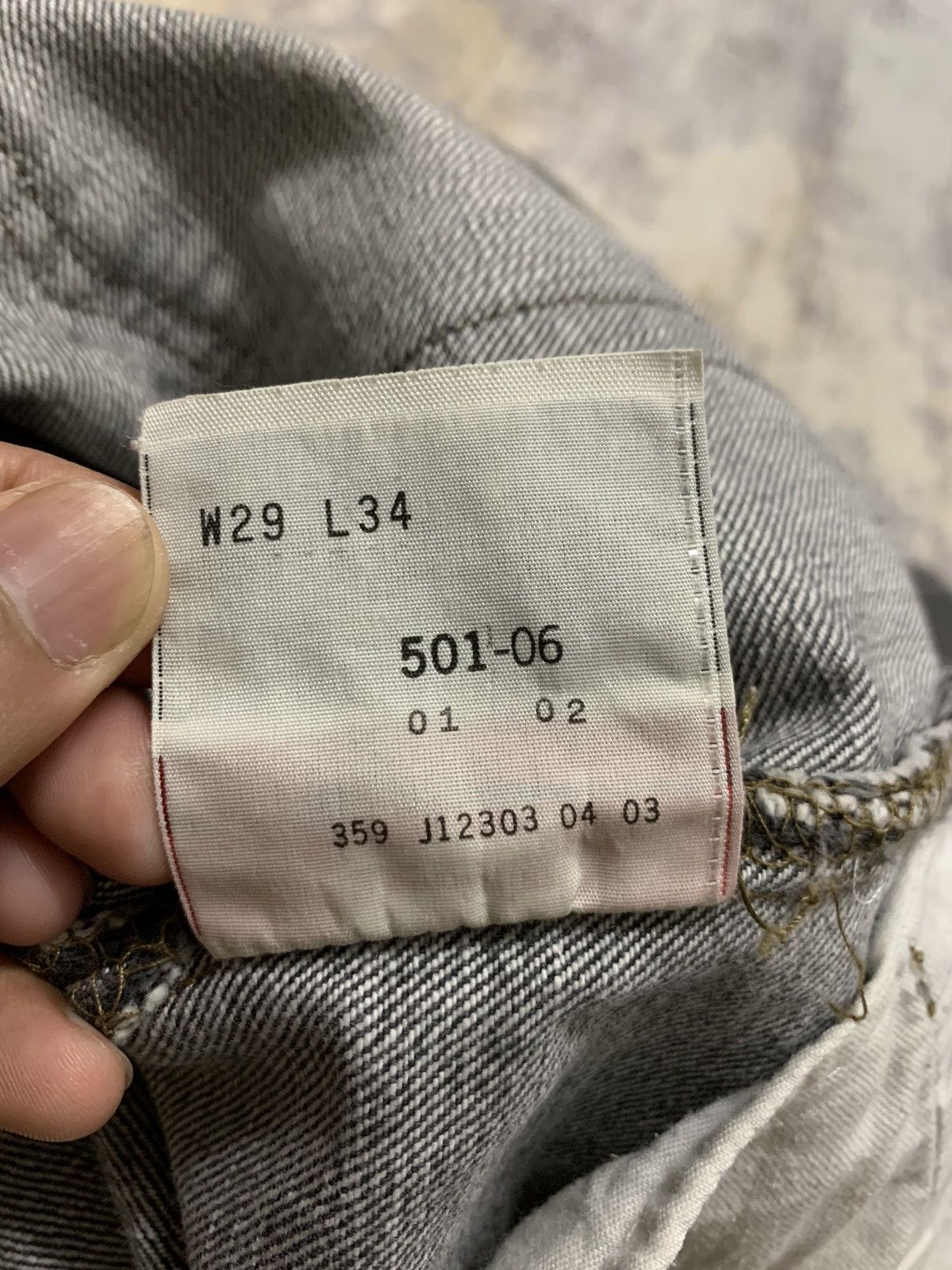 Levi's Vintage Levi’s 501 Jeans Distressed Denim W29x31.5 Size US 29 - 11 Thumbnail