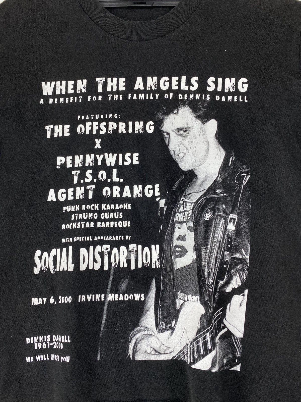 Band Tees × Vintage Vintage Dennis Danell Social Distortion Pennywise Offspring Size US L / EU 52-54 / 3 - 3 Thumbnail