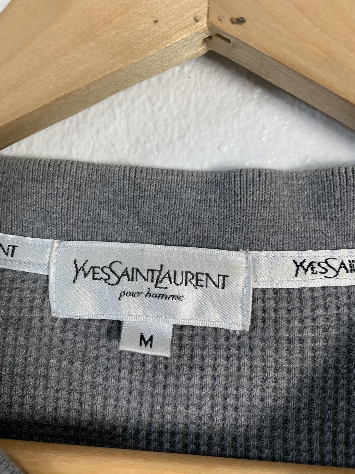 Yves Saint Laurent Yves Saint Laurent Pour Homme V-Neck Tee Size US M / EU 48-50 / 2 - 5 Thumbnail
