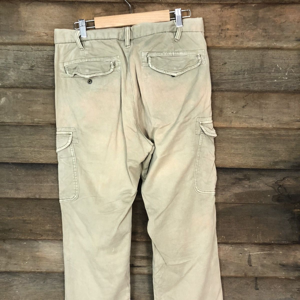 Japanese Brand × Uniqlo Uniqlo Brown faded utility distressed Cargo Pants #7055 Size US 31 - 11 Thumbnail