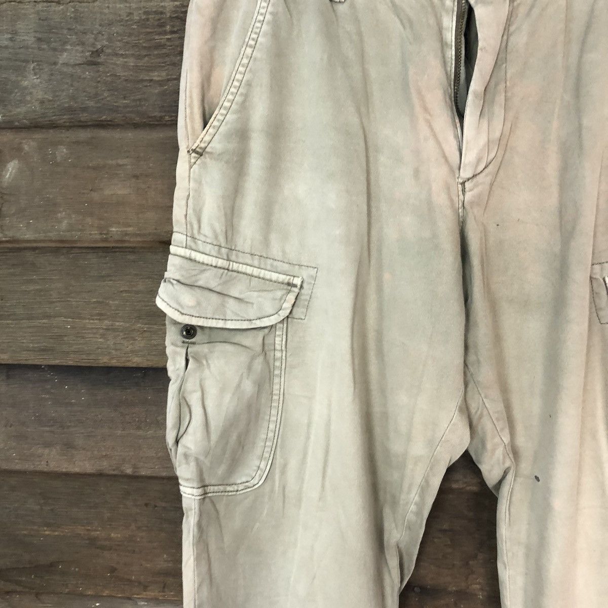 Japanese Brand × Uniqlo Uniqlo Brown faded utility distressed Cargo Pants #7055 Size US 31 - 6 Thumbnail