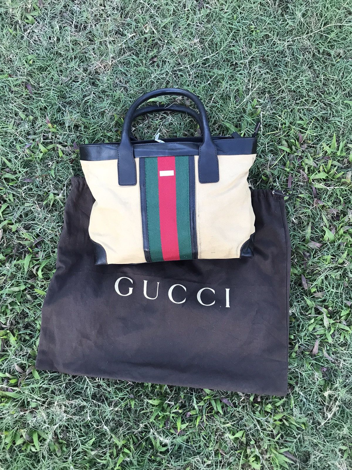Vintage 🔥BEST OFFER 🔥Vintage Gucci handbag Size ONE SIZE - 1 Thumbnail