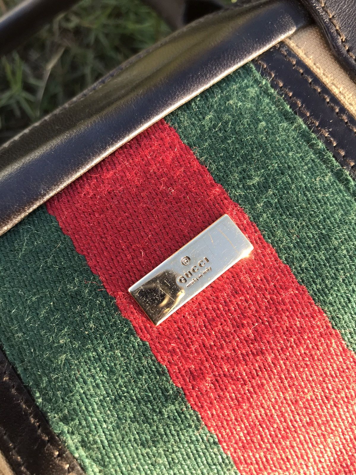 Vintage 🔥BEST OFFER 🔥Vintage Gucci handbag Size ONE SIZE - 18 Thumbnail