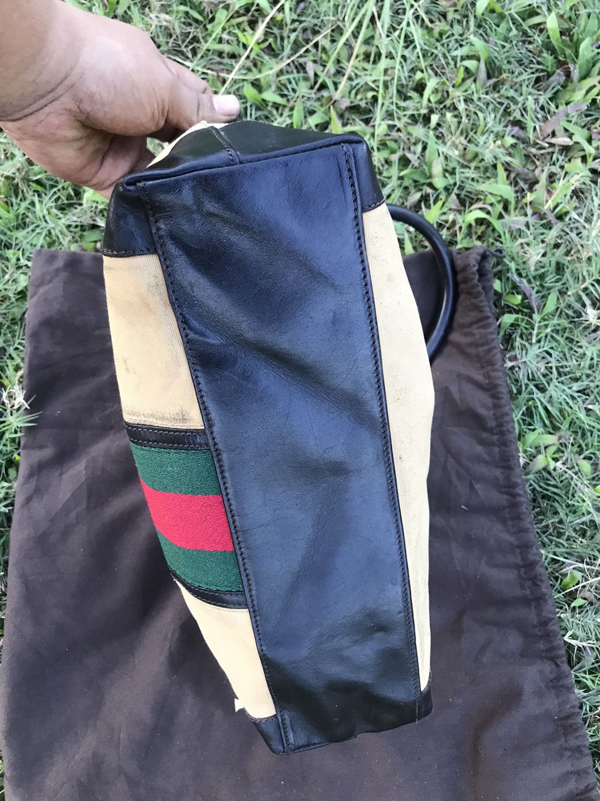 Vintage 🔥BEST OFFER 🔥Vintage Gucci handbag Size ONE SIZE - 14 Thumbnail