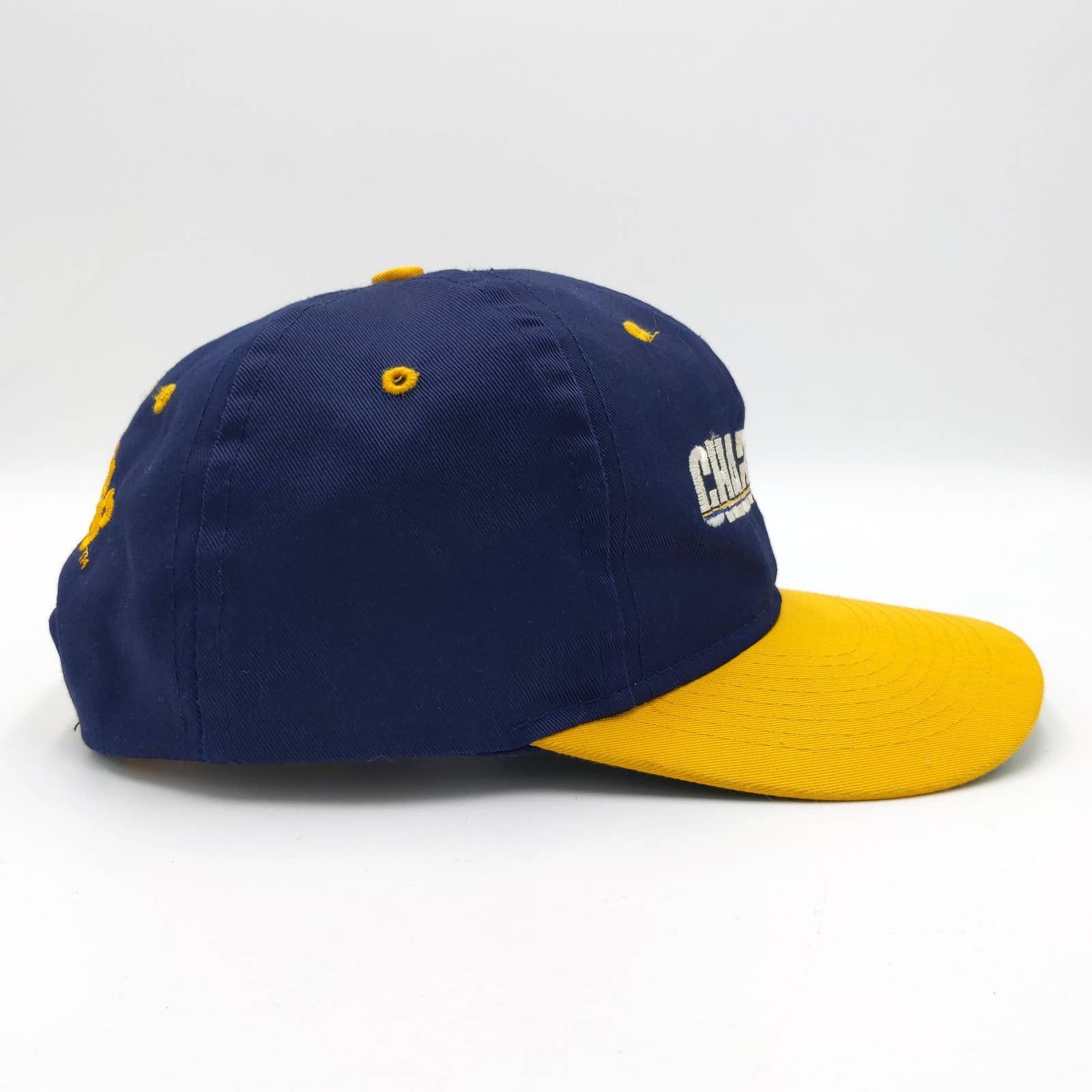 Vintage Vintage San Diego Chargers Snapback Hat NFL Logo 7 Two Tone Size ONE SIZE - 6 Thumbnail