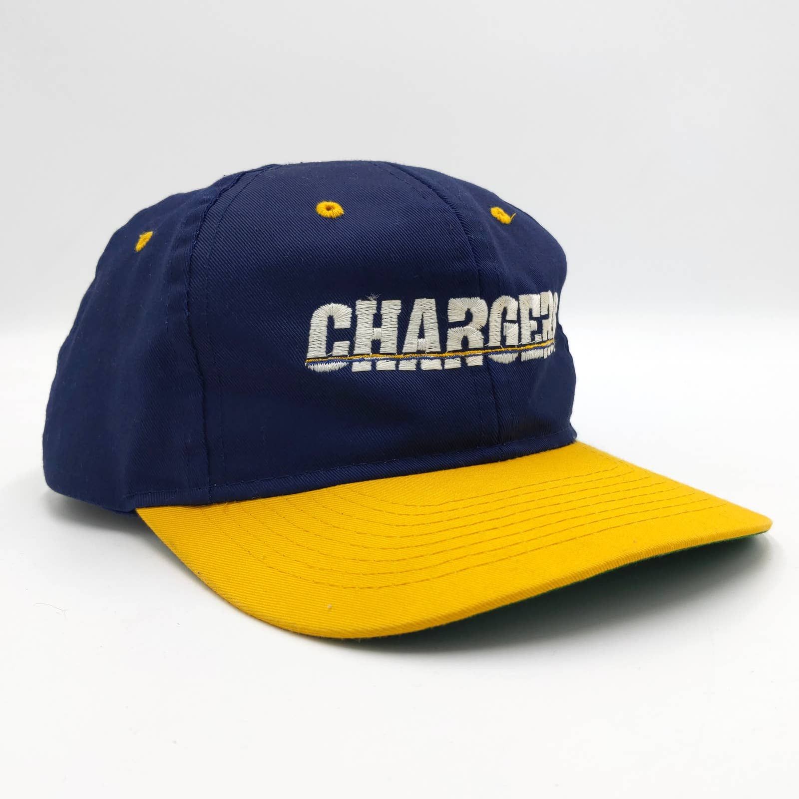 Vintage Vintage San Diego Chargers Snapback Hat NFL Logo 7 Two Tone Size ONE SIZE - 3 Thumbnail