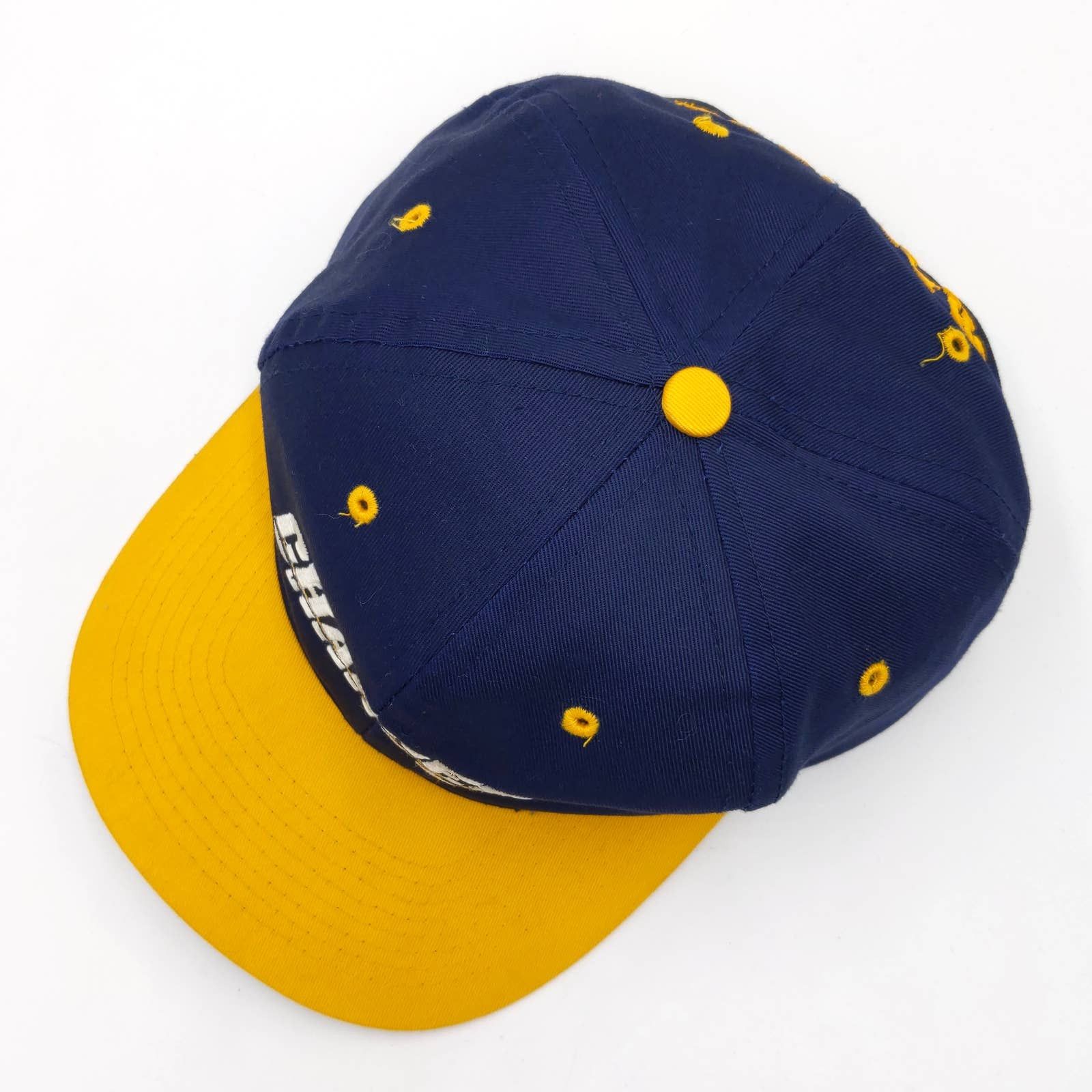 Vintage Vintage San Diego Chargers Snapback Hat NFL Logo 7 Two Tone Size ONE SIZE - 4 Thumbnail
