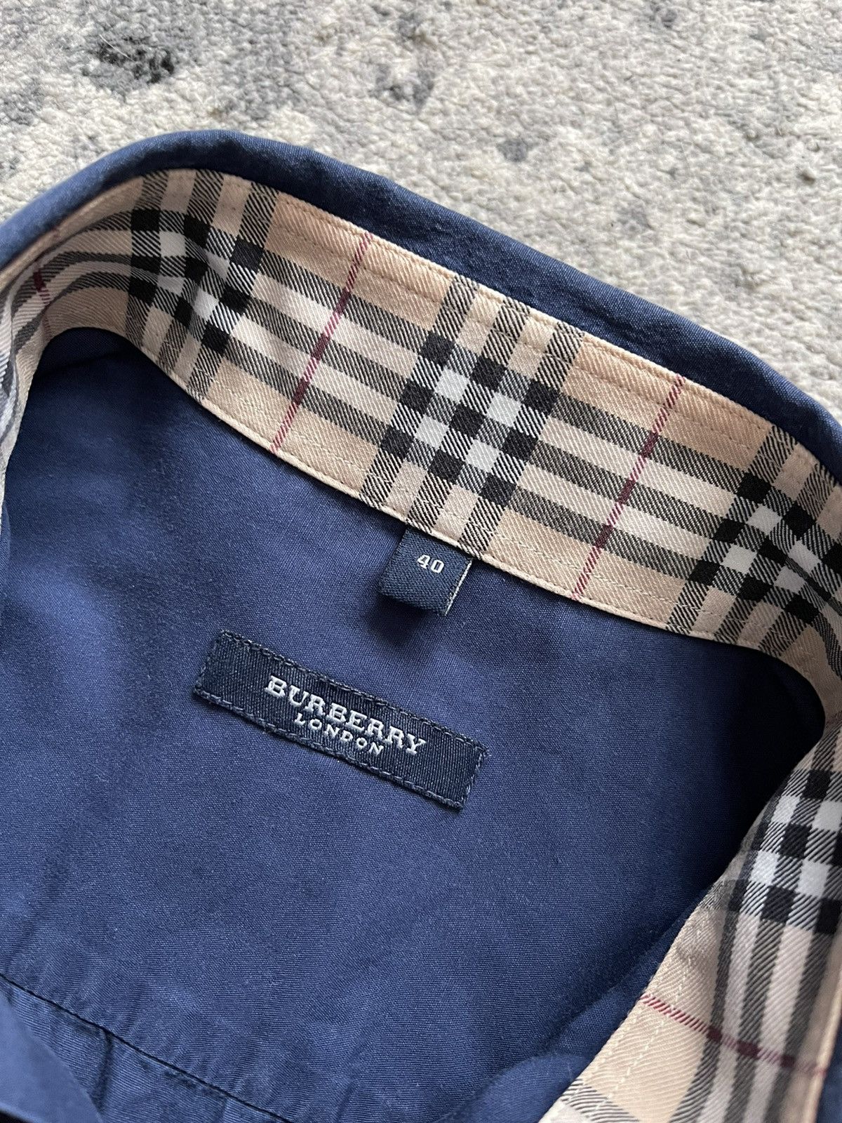 Burberry Burberry London Shirt blue vintage size L Size US L / EU 52-54 / 3 - 3 Thumbnail