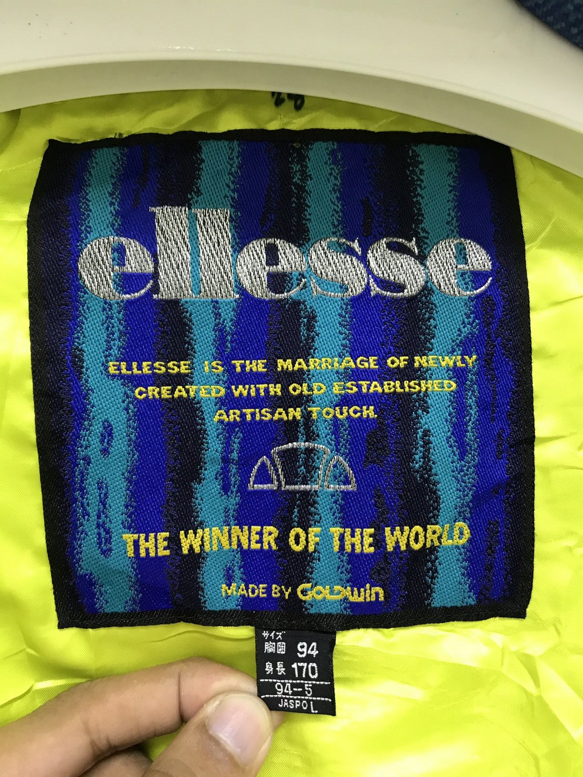 Ellesse Vtg Ellesse Hoodie Padding Jacket Multi Colour Striped Ski Size US L / EU 52-54 / 3 - 7 Thumbnail
