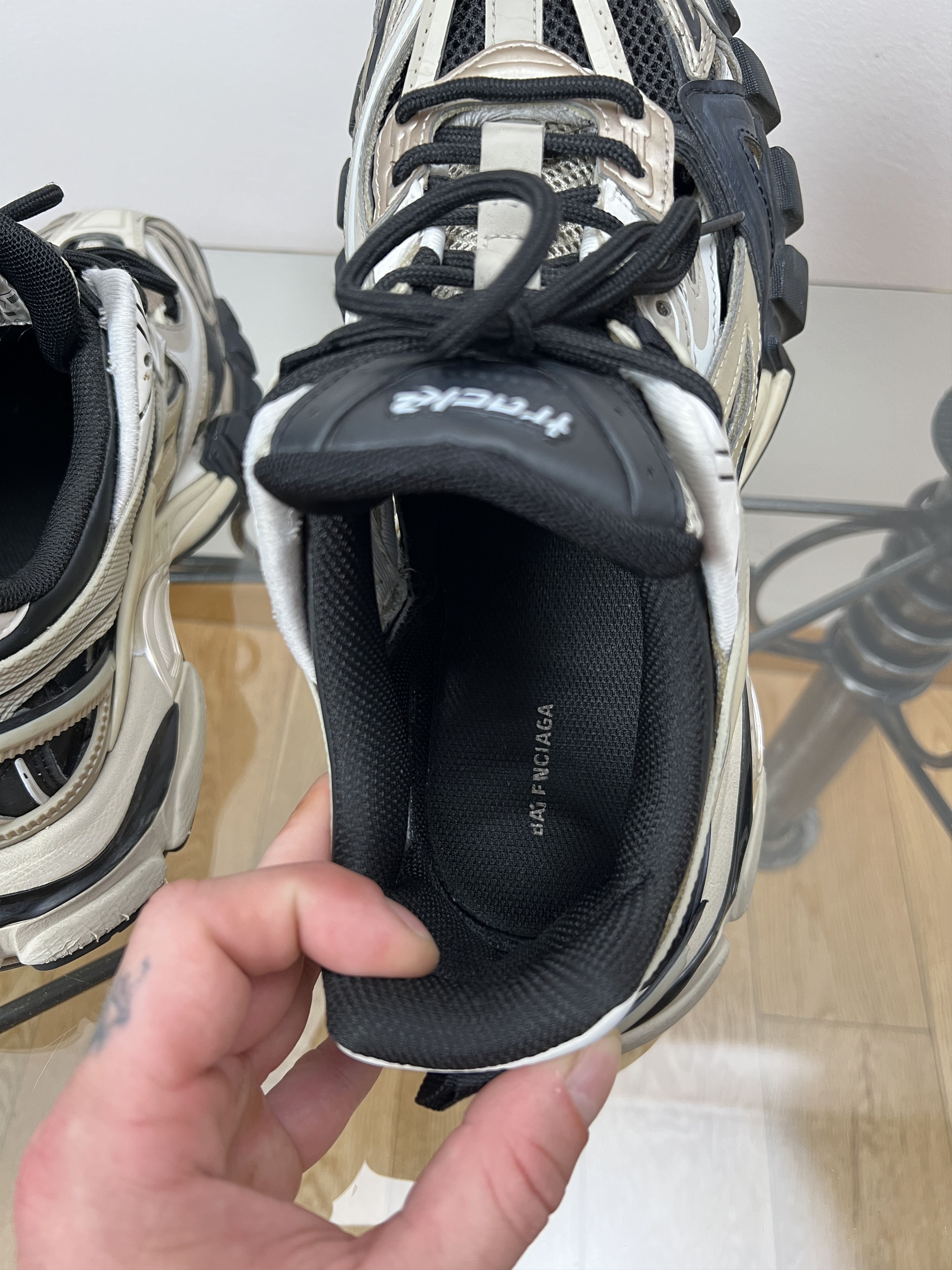 Balenciaga TRACK.2 BEIGE SZ EU 41 Size US 8 / EU 41 - 23 Thumbnail
