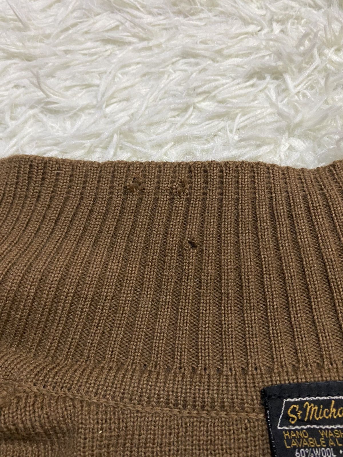 Saint Michael Vintage Saint Michael Wool Cable Knit Sweater Suede Trimmer Size US M / EU 48-50 / 2 - 10 Thumbnail