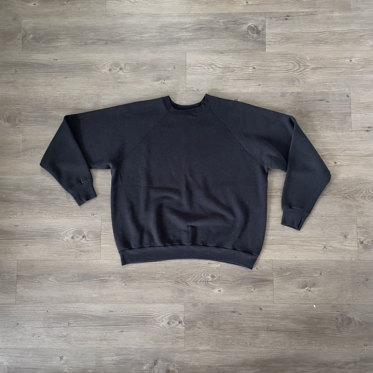 Vintage 1980s Made in USA Raglan Crewneck Sweatshirt Size US M / EU 48-50 / 2 - 2 Thumbnail