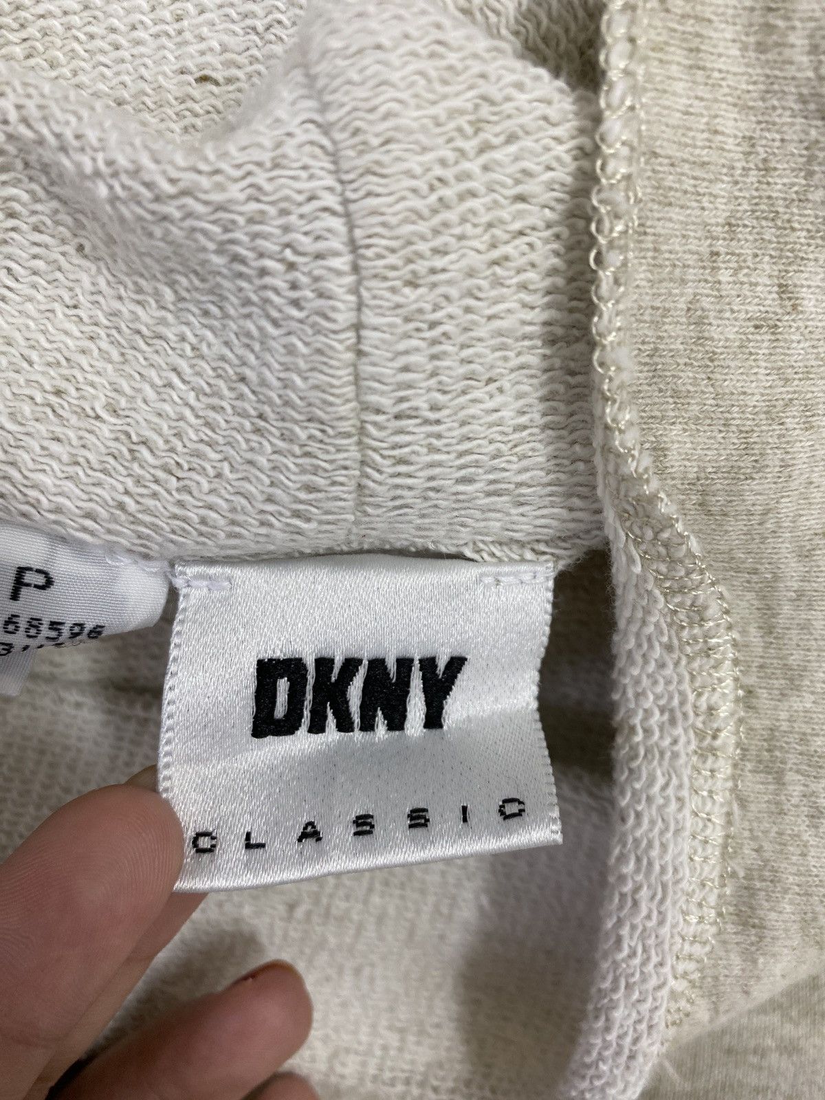 DKNY DKNY CLASSIC HIGHNECK SWEATSHIRT Size US L / EU 52-54 / 3 - 7 Thumbnail