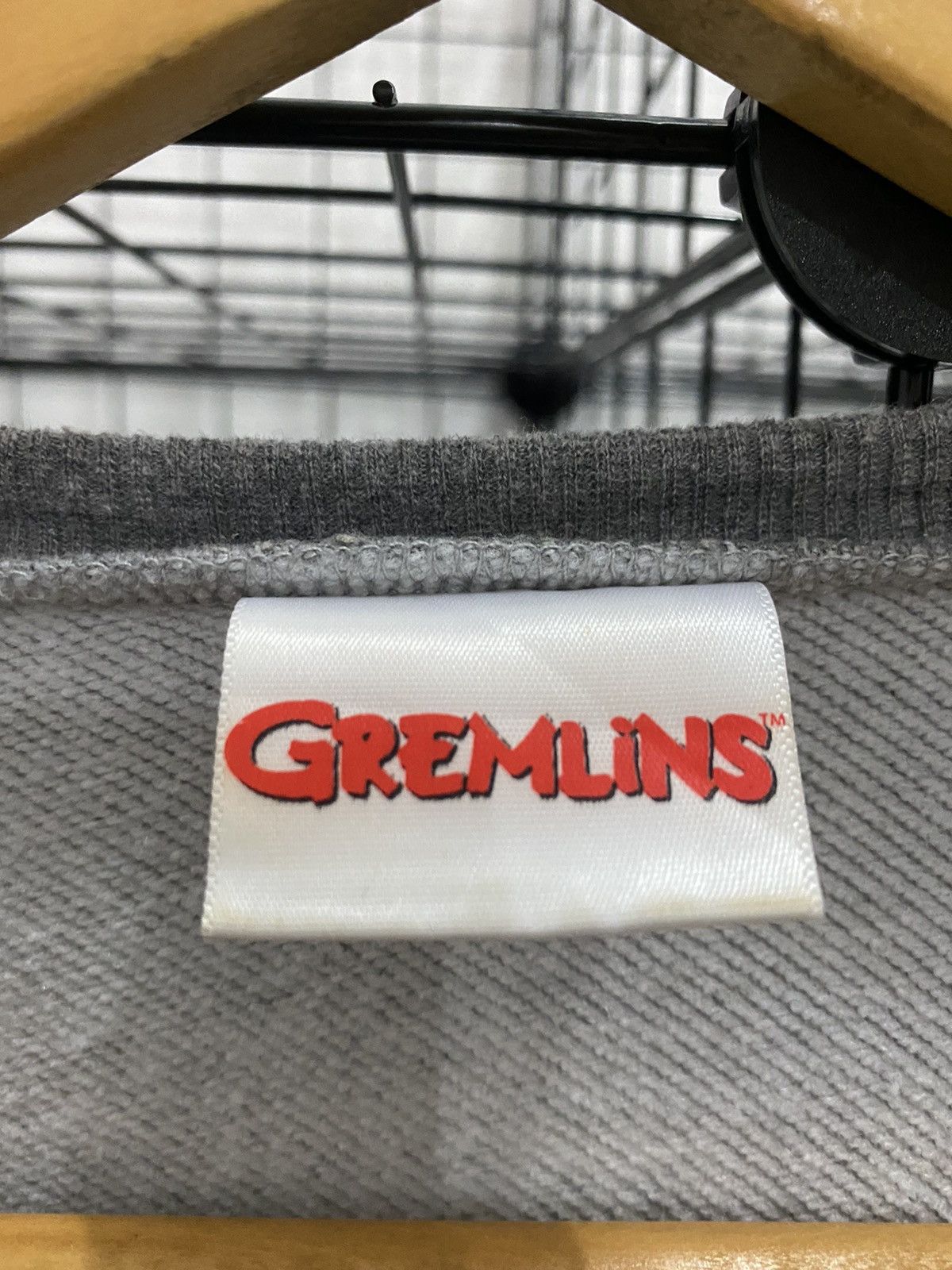 Anime × Cartoon Network PEEK A BOO GREMLINS SWEATSHIRT Size US L / EU 52-54 / 3 - 4 Thumbnail