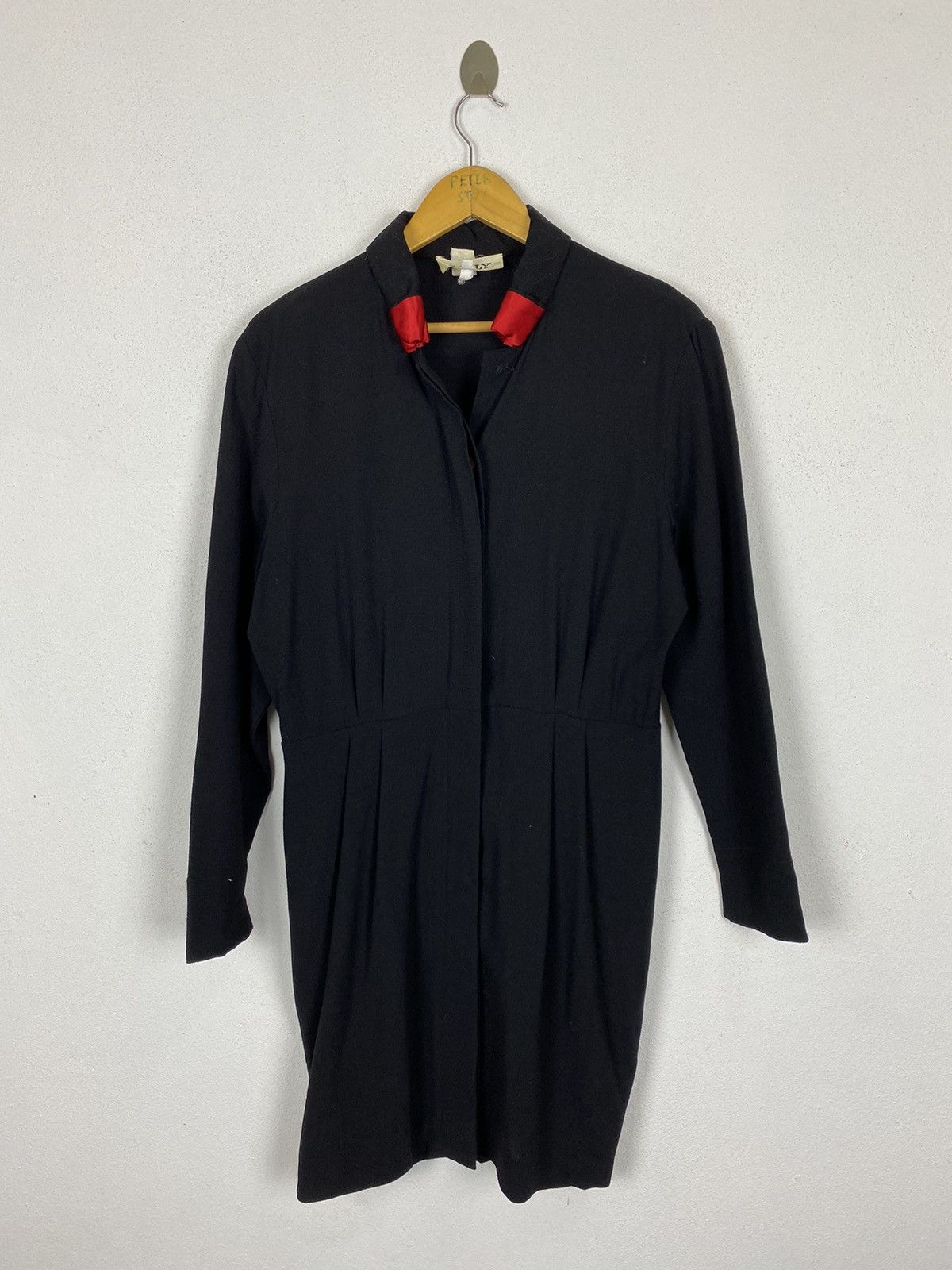 image of Bally Dress-Gk136 in Black, Men's (Size Medium)