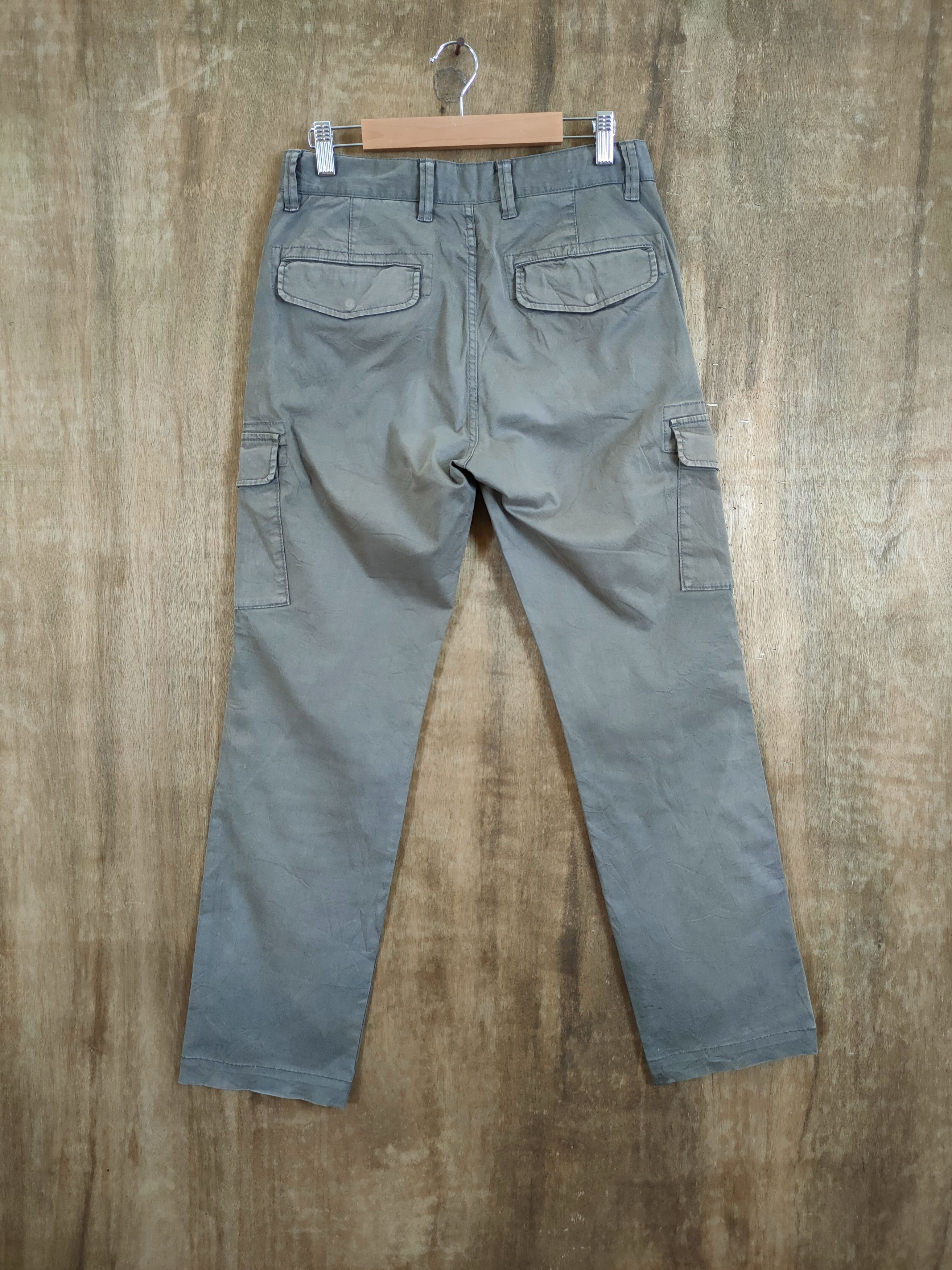 StraightFaded × Uniqlo Uniqlo faded multipocket tactical cargo pants #46-843 Size US 29 - 5 Thumbnail