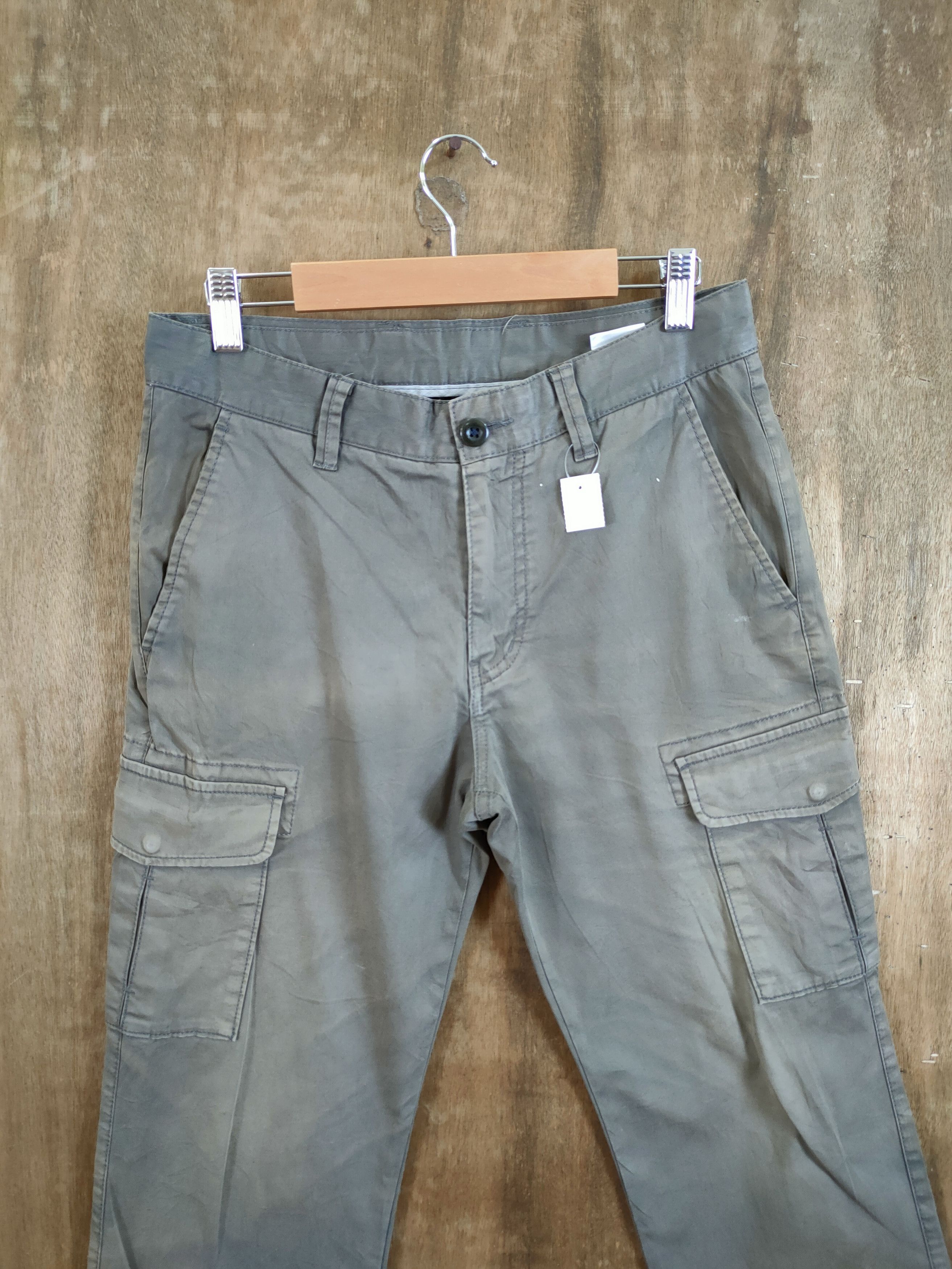 StraightFaded × Uniqlo Uniqlo faded multipocket tactical cargo pants #46-843 Size US 29 - 3 Thumbnail