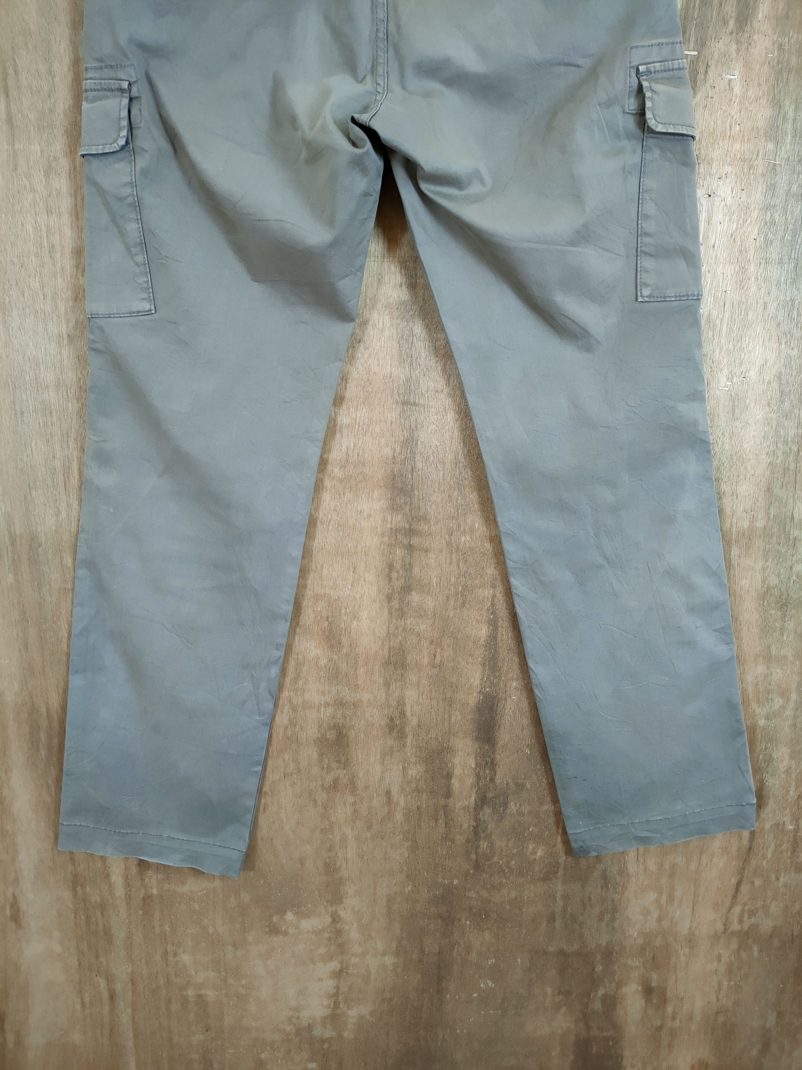 StraightFaded × Uniqlo Uniqlo faded multipocket tactical cargo pants #46-843 Size US 29 - 6 Thumbnail