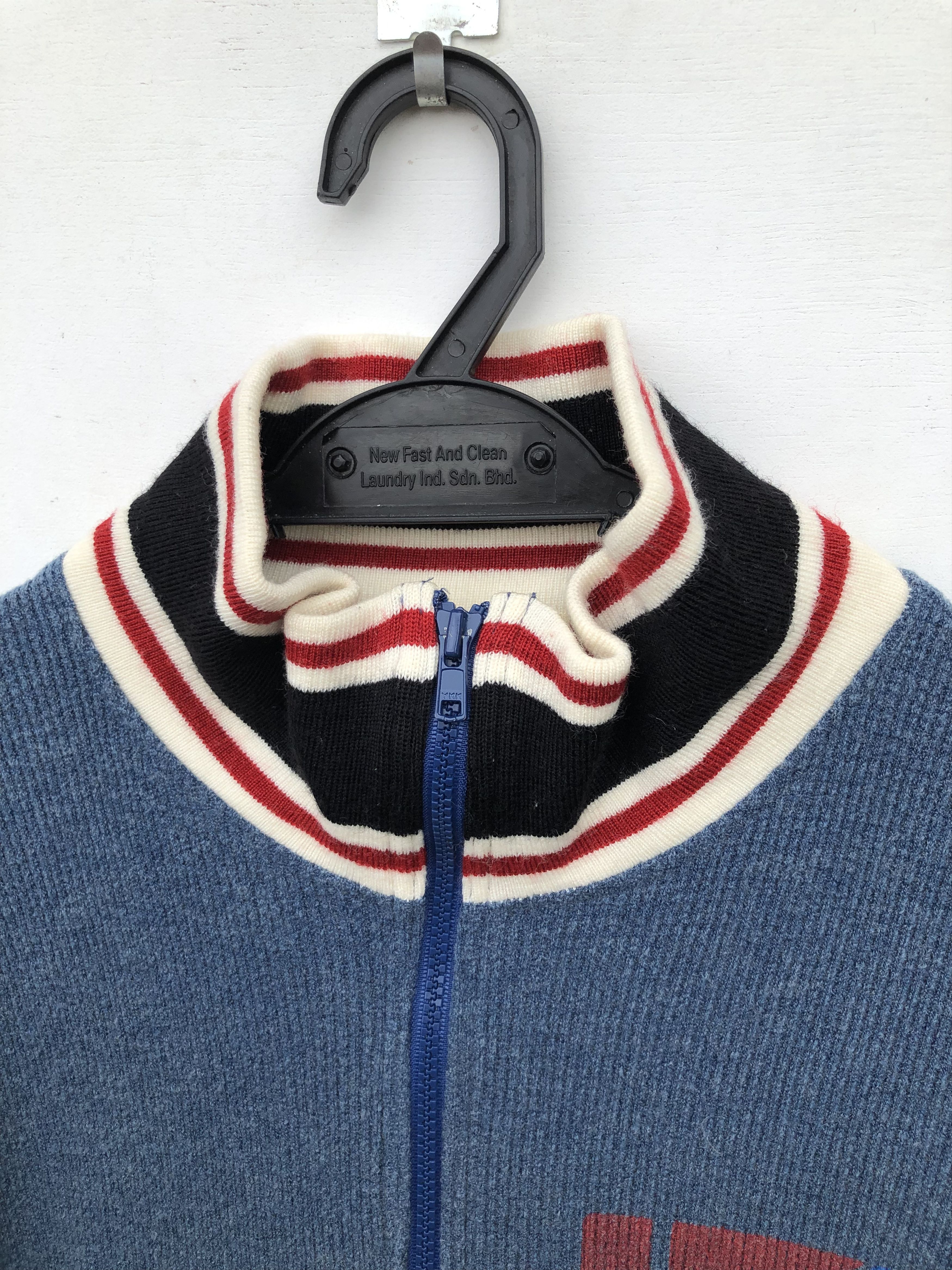 Hysteric Glamour VINTAGE 90’S HYSTERIC GLAMOUR BOX LOGO STRETCH SWEATER Size S / US 4 / IT 40 - 6 Thumbnail