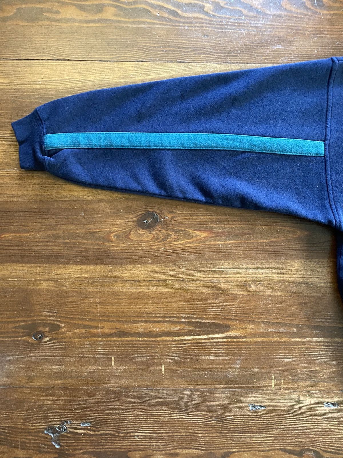 Vintage Vintage 90’s On Line Henley Pocket Navy Crewneck Sweatshirt Size US XL / EU 56 / 4 - 9 Thumbnail