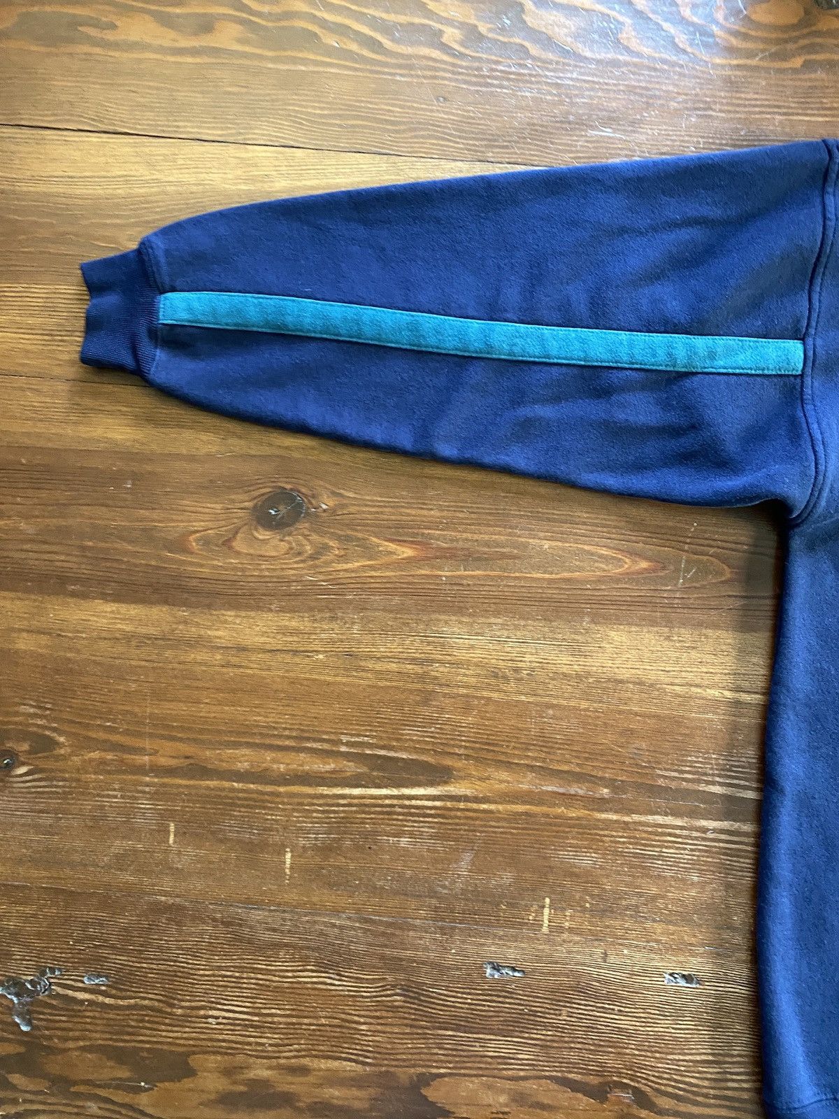 Vintage Vintage 90’s On Line Henley Pocket Navy Crewneck Sweatshirt Size US XL / EU 56 / 4 - 12 Thumbnail