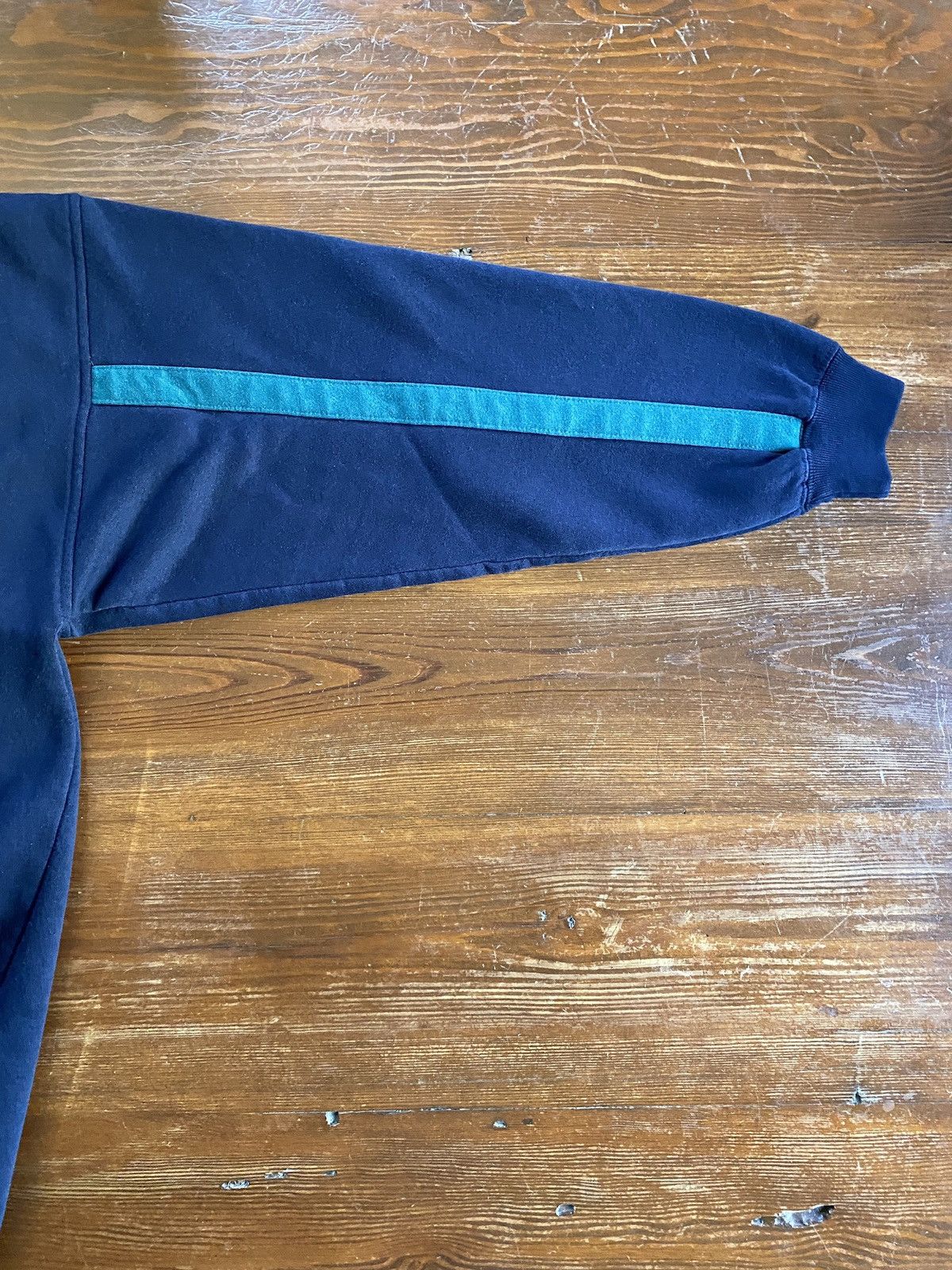 Vintage Vintage 90’s On Line Henley Pocket Navy Crewneck Sweatshirt Size US XL / EU 56 / 4 - 8 Thumbnail