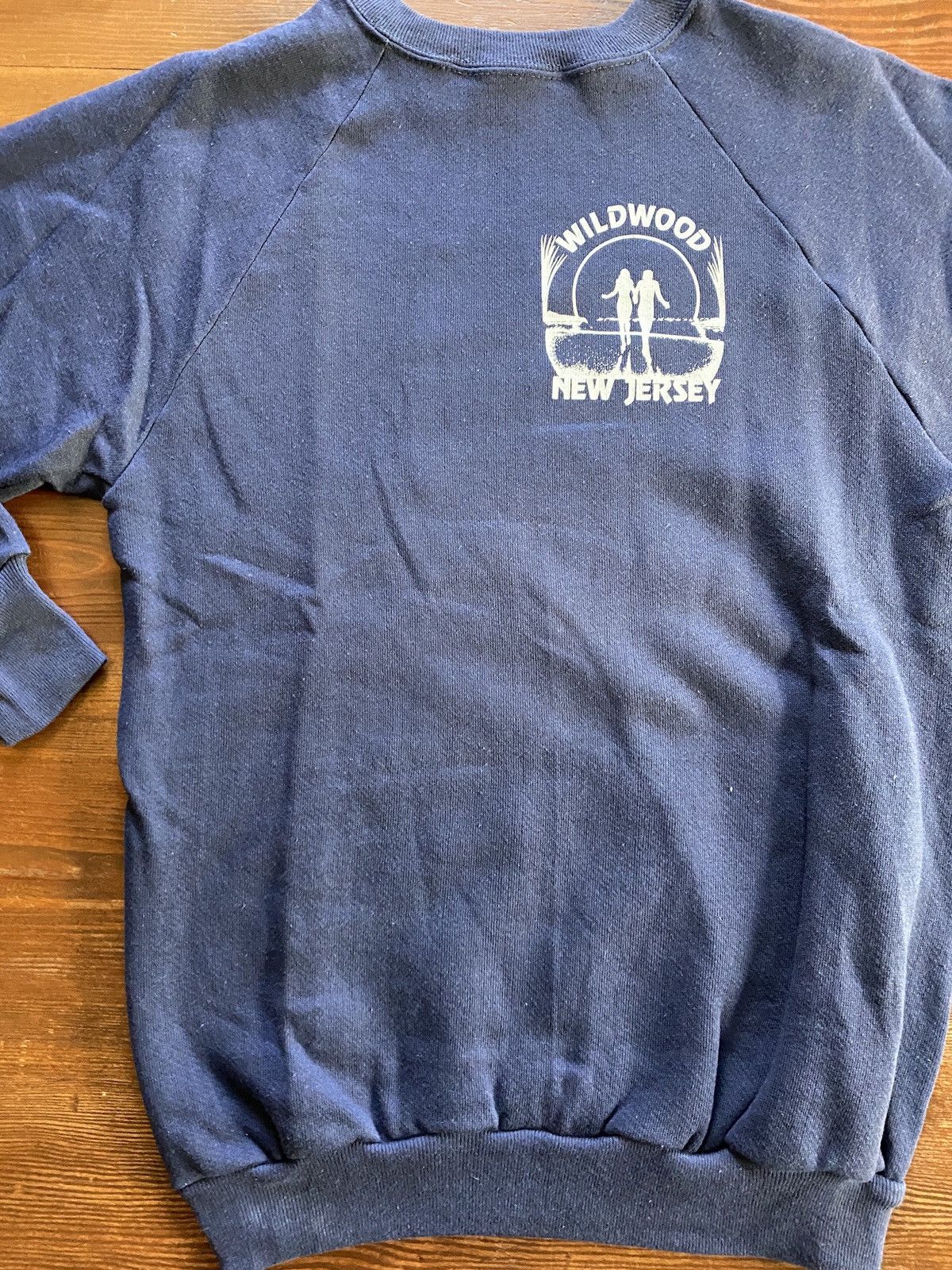 Vintage Vintage 70’s Wildwood New Jersey Raglan Crewneck Sweatshirt Size US S / EU 44-46 / 1 - 4 Thumbnail